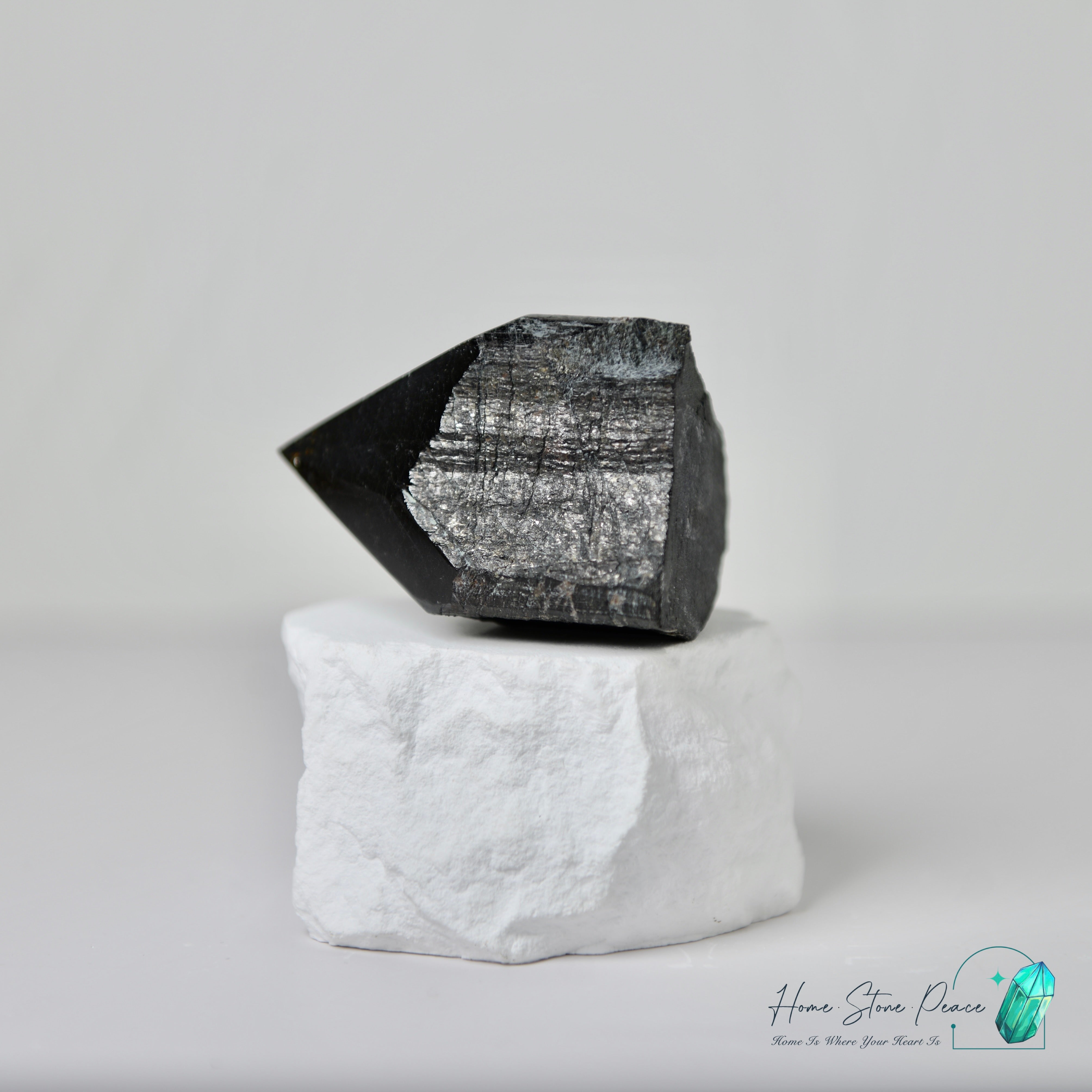 黑碧璽(電氣石) Black Tourmaline