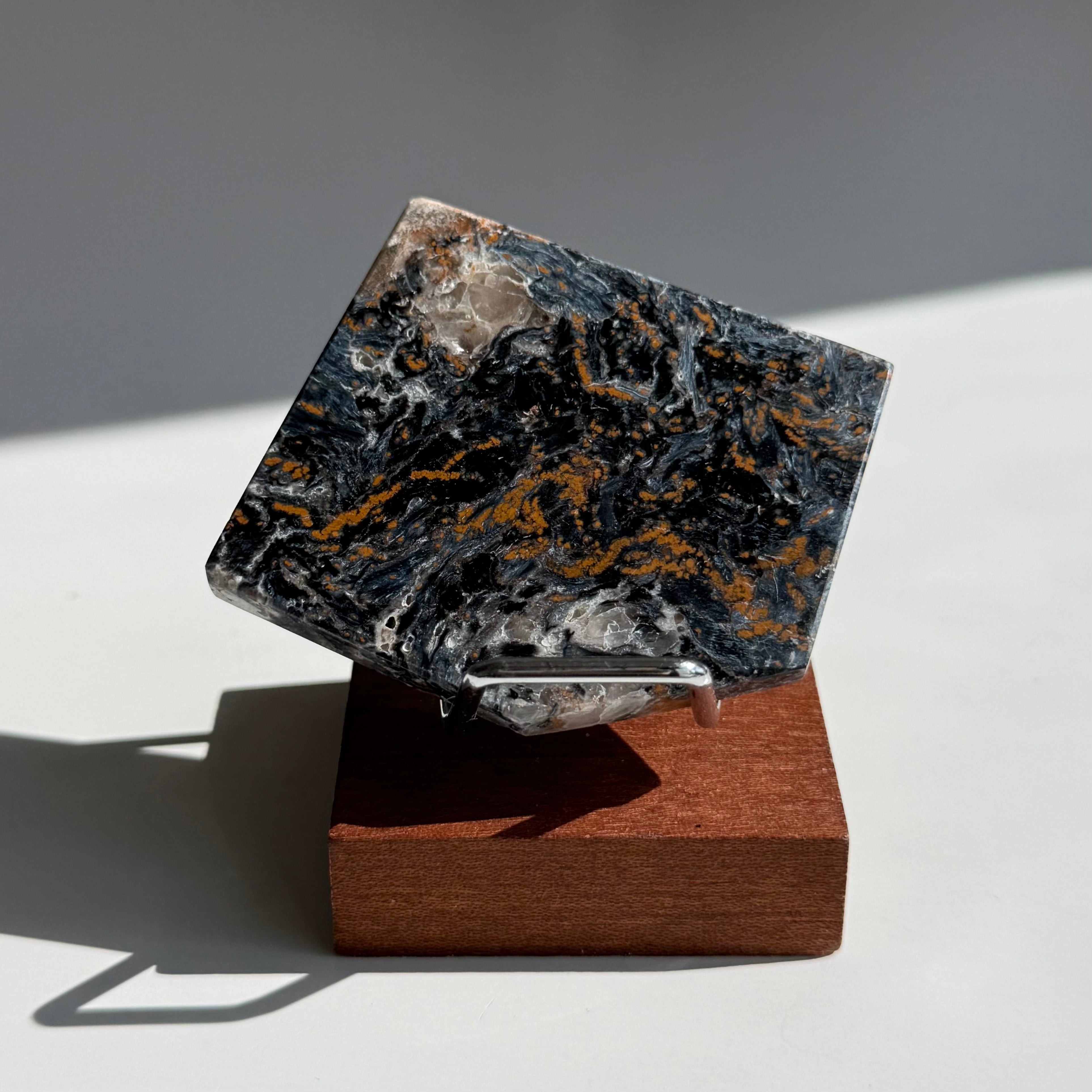 彼得石片 Pietersite