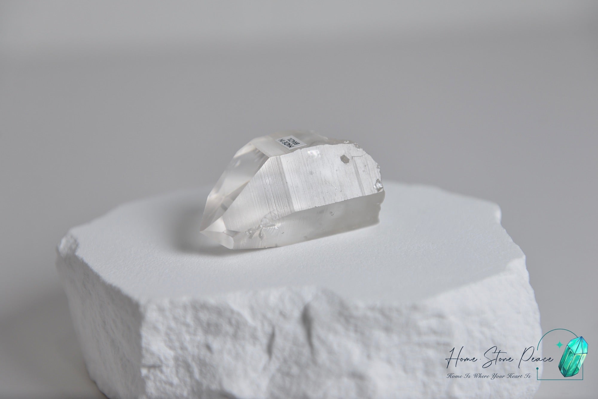 雷姆利亞水晶 Lemurian Seed Quartz