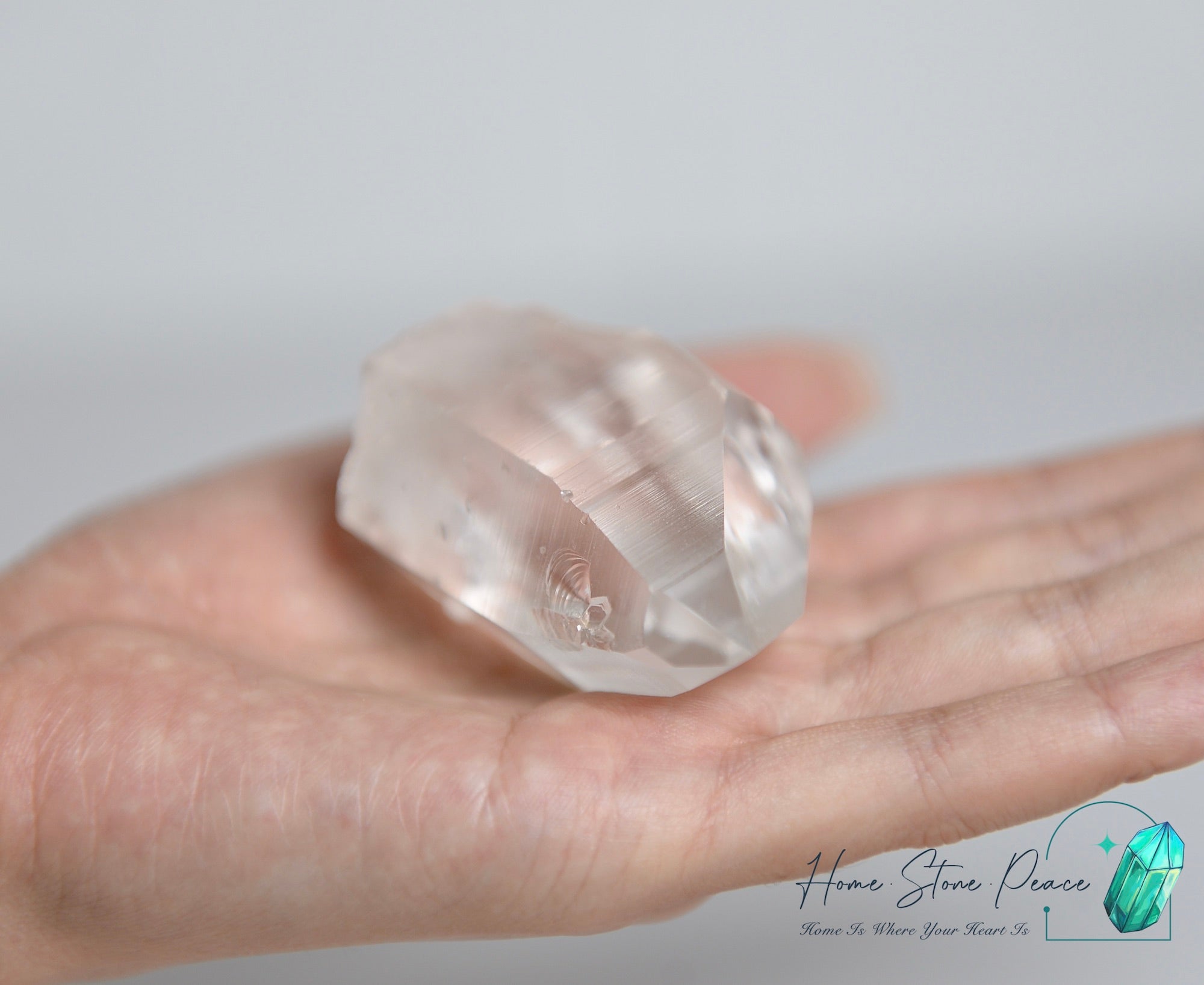 雷姆利亞水晶 Lemurian Seed Quartz