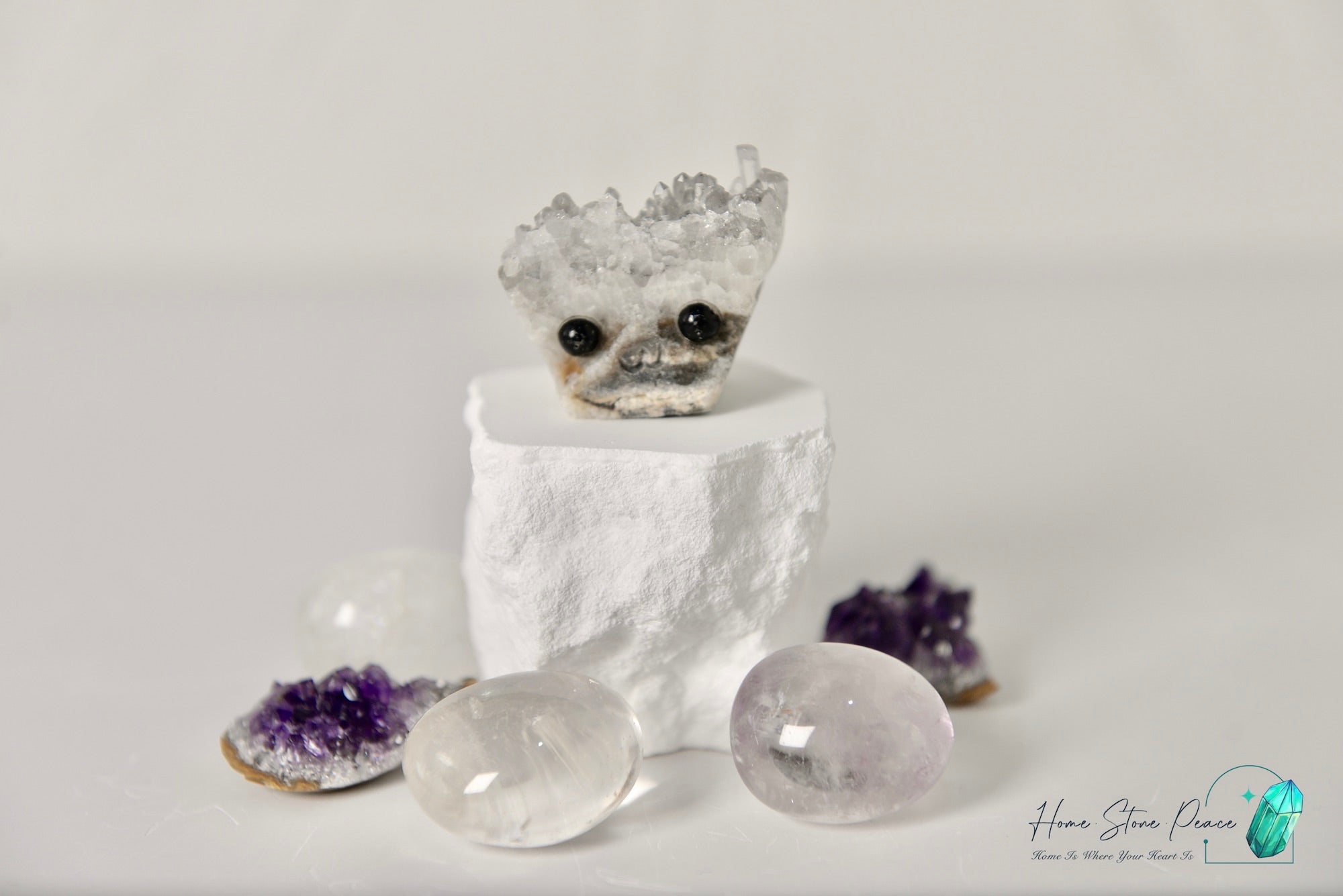 白水晶小刺蝟 Quartz Hedgehog