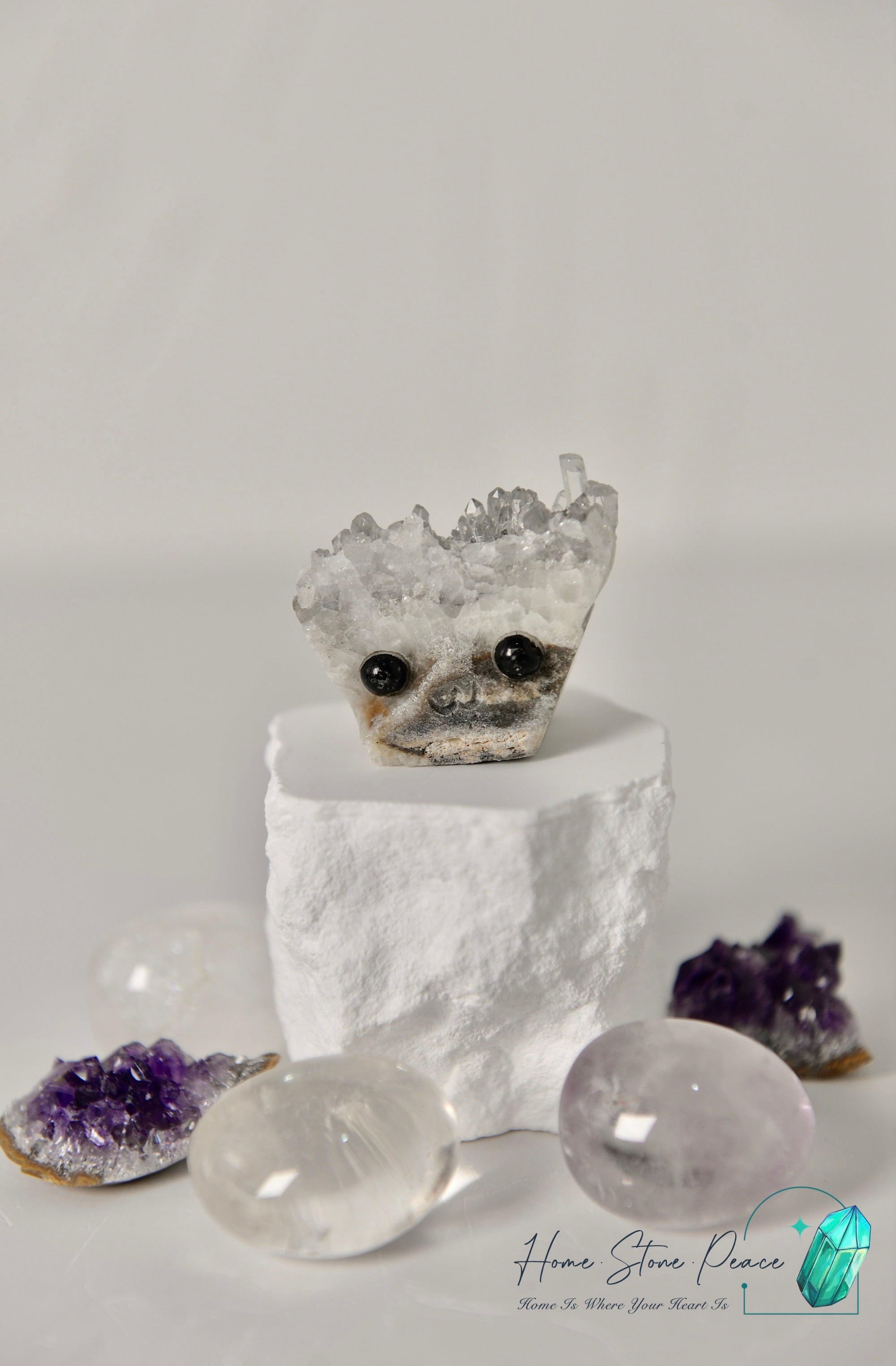 白水晶小刺蝟 Quartz Hedgehog