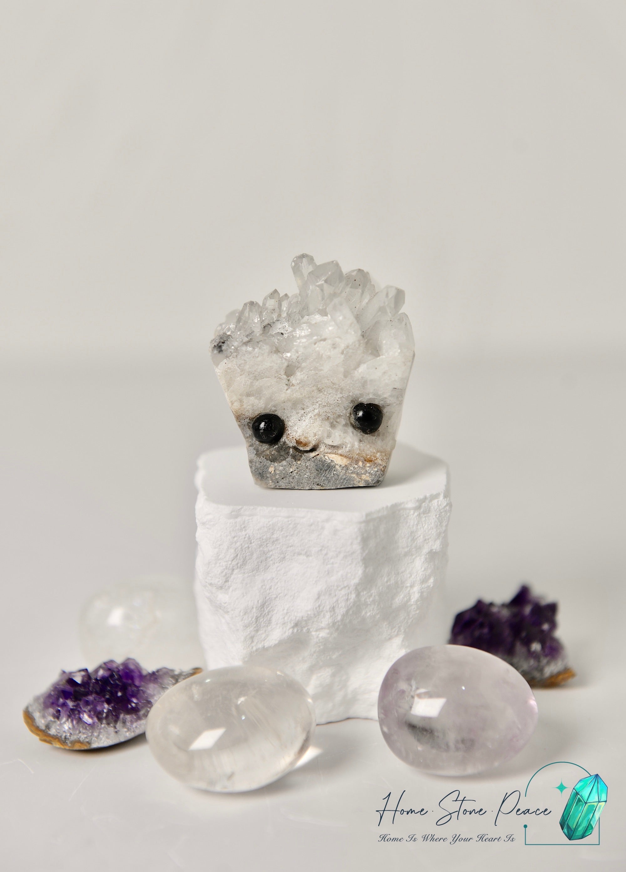 白水晶小刺蝟 Quartz Hedgehog