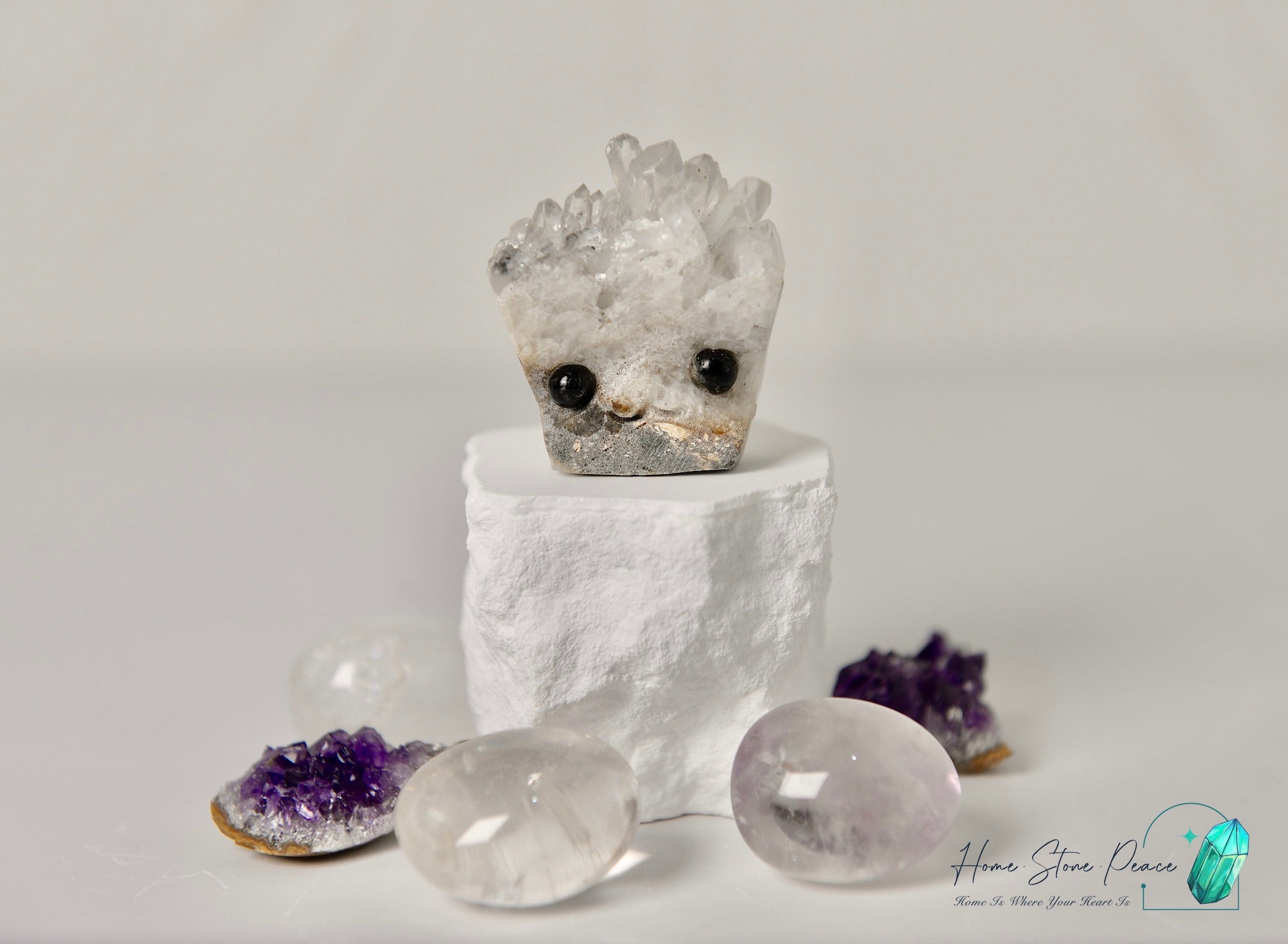 白水晶小刺蝟 Quartz Hedgehog