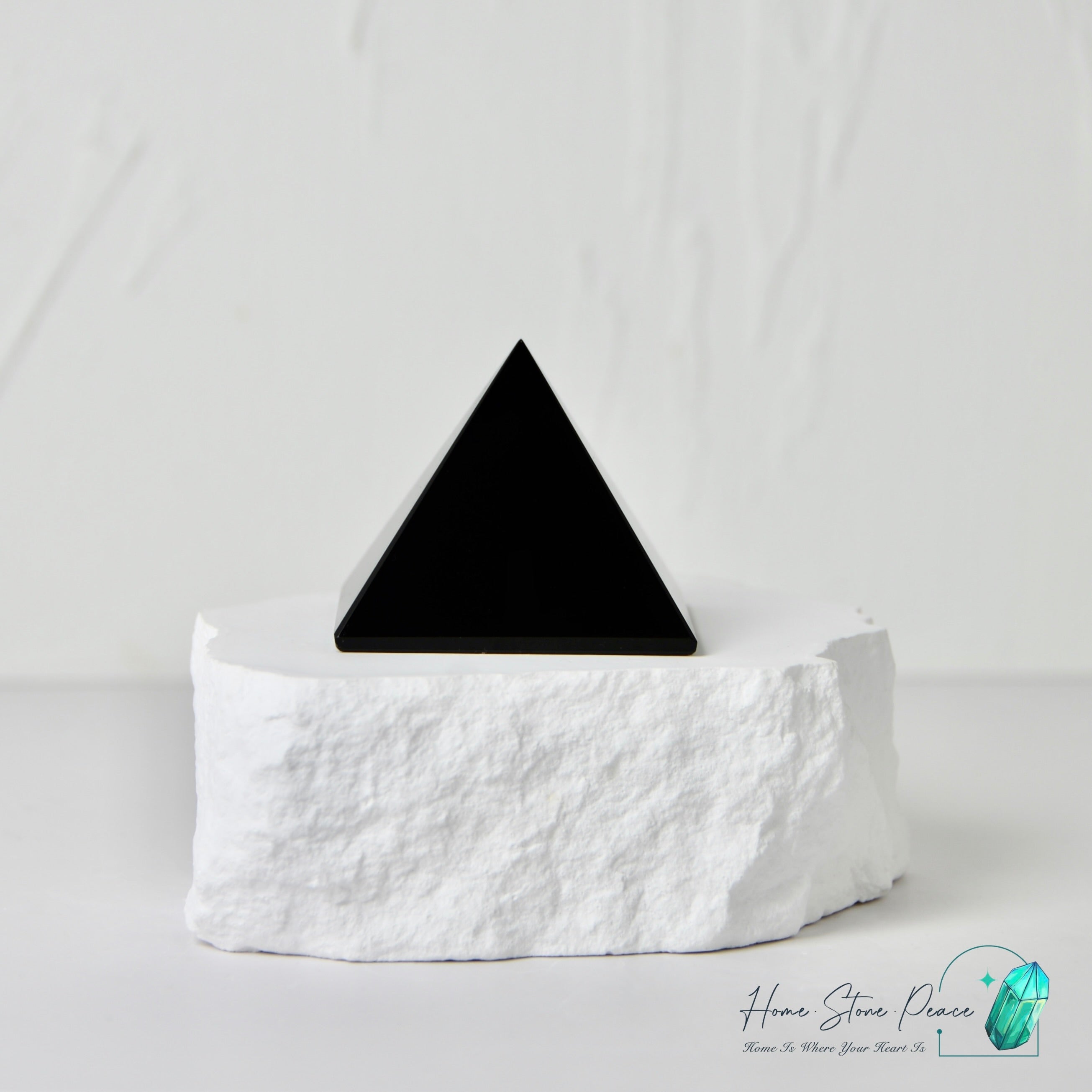 <tc>黒曜石のピラミッド</tc>