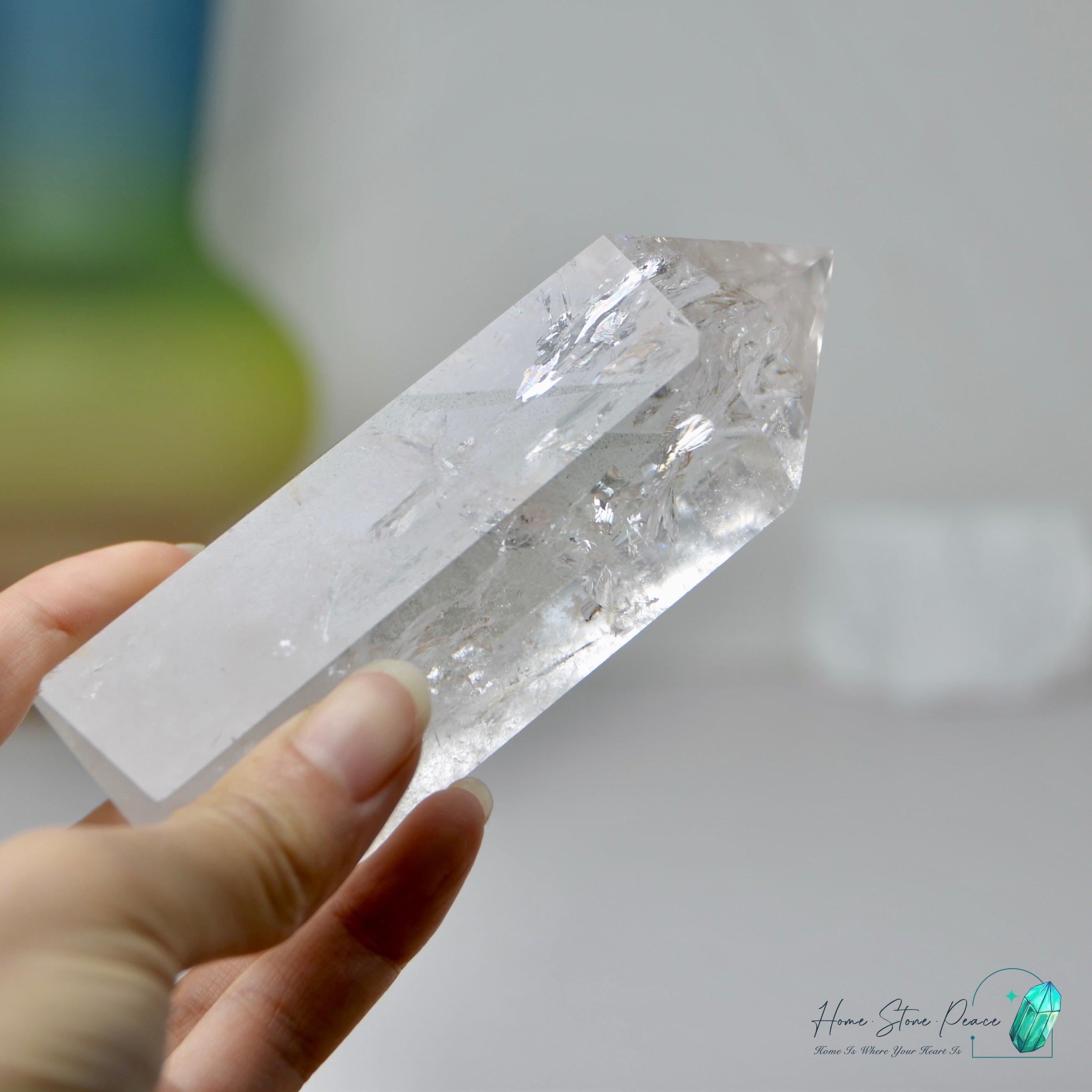 白水晶柱 Clear Quartz Tower
