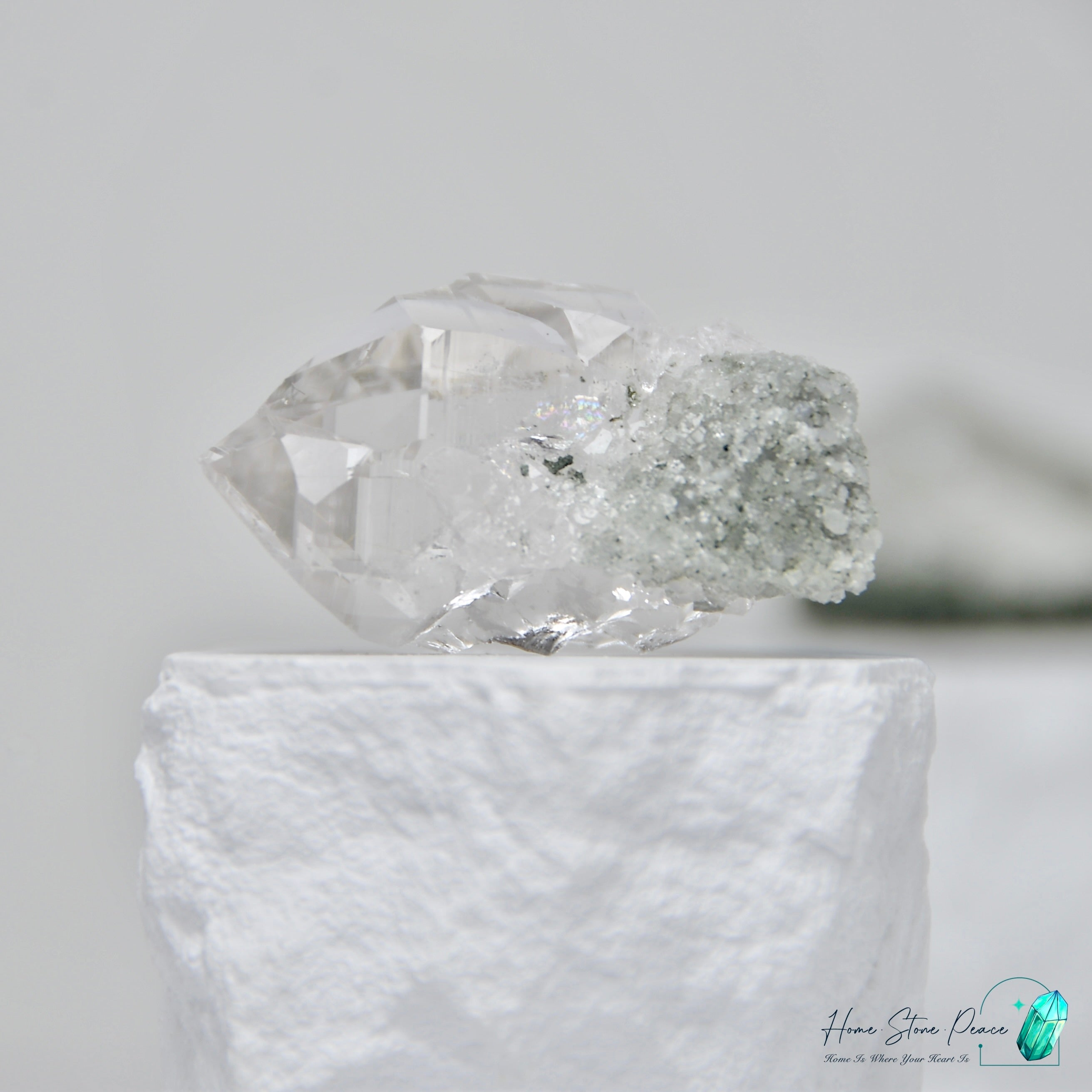 <tc>グリーンファントム入りヒマラヤ水晶(クローライト)</tc>