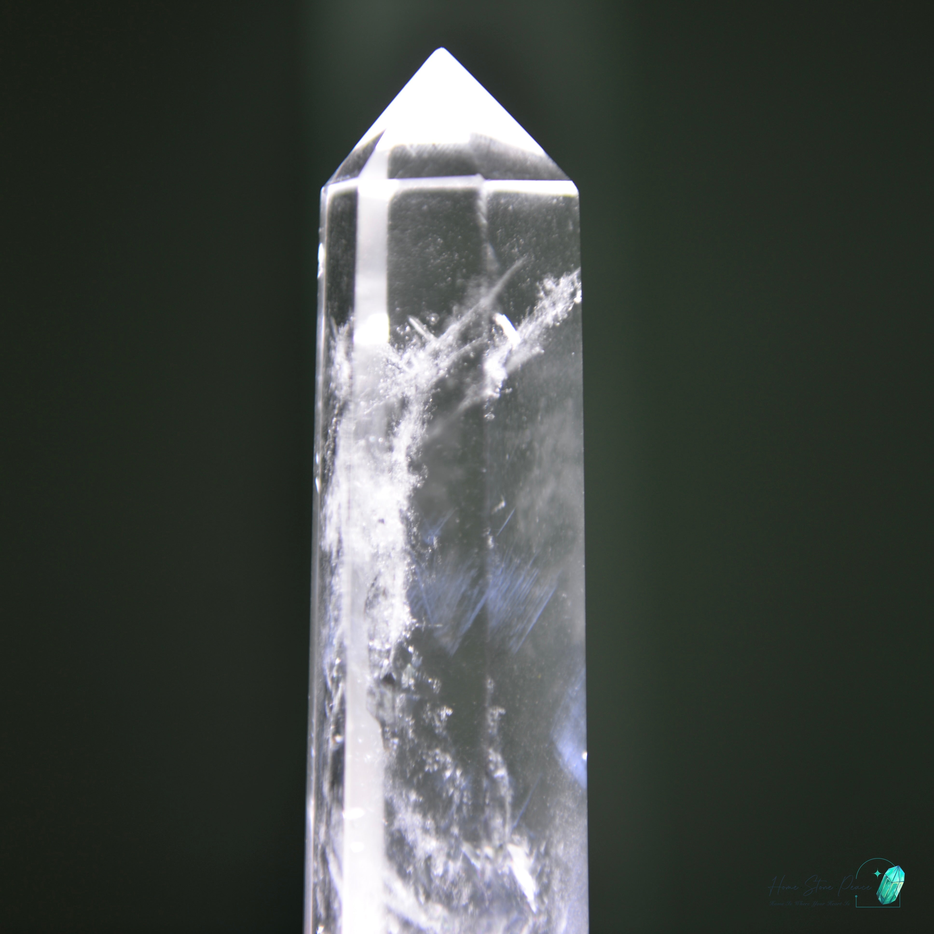 白水晶藍煙柱 Clear Quartz Tower with Blue Smoke