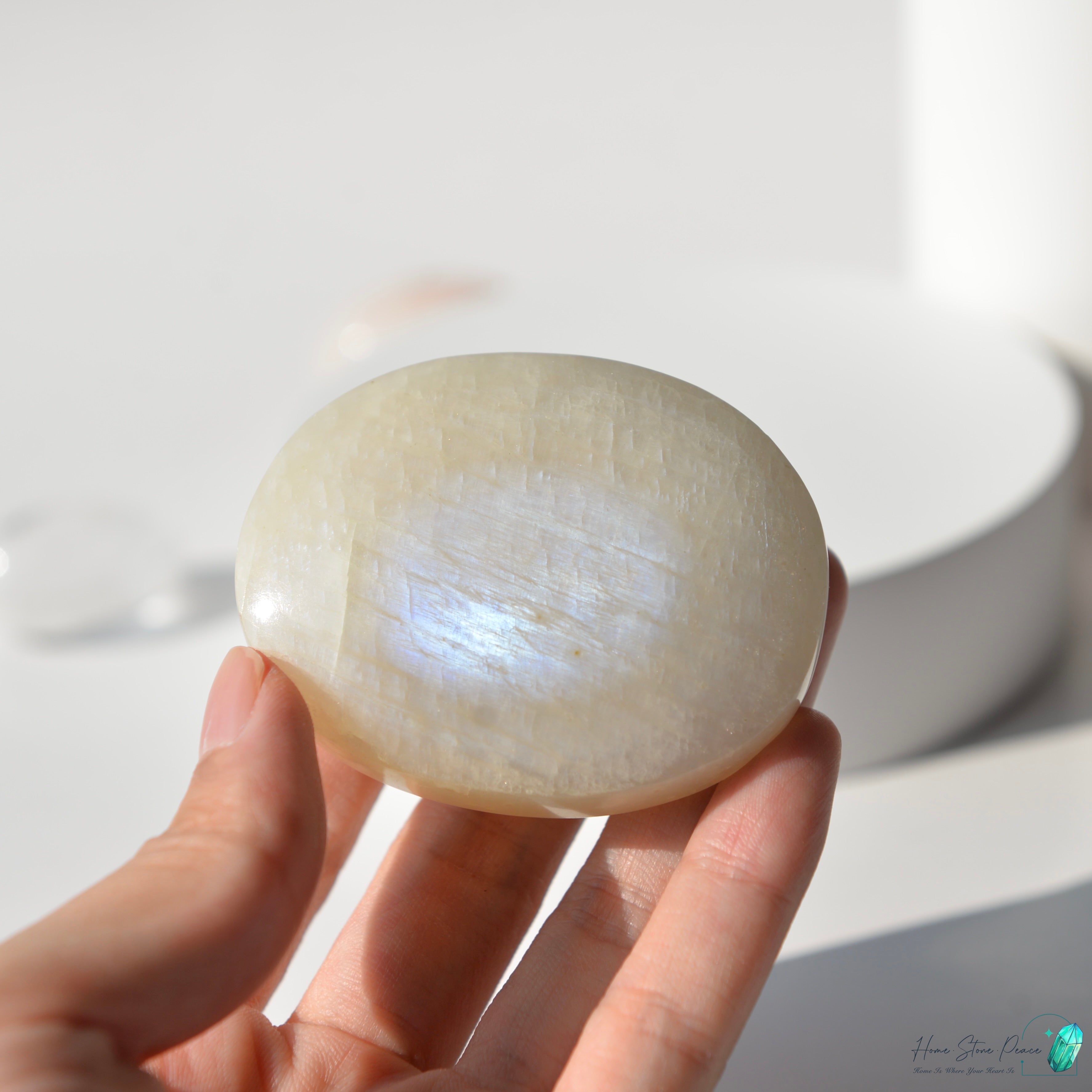 タン桑尼亞月光石手握り石 タンザニア産ムーンストーン パームストーン