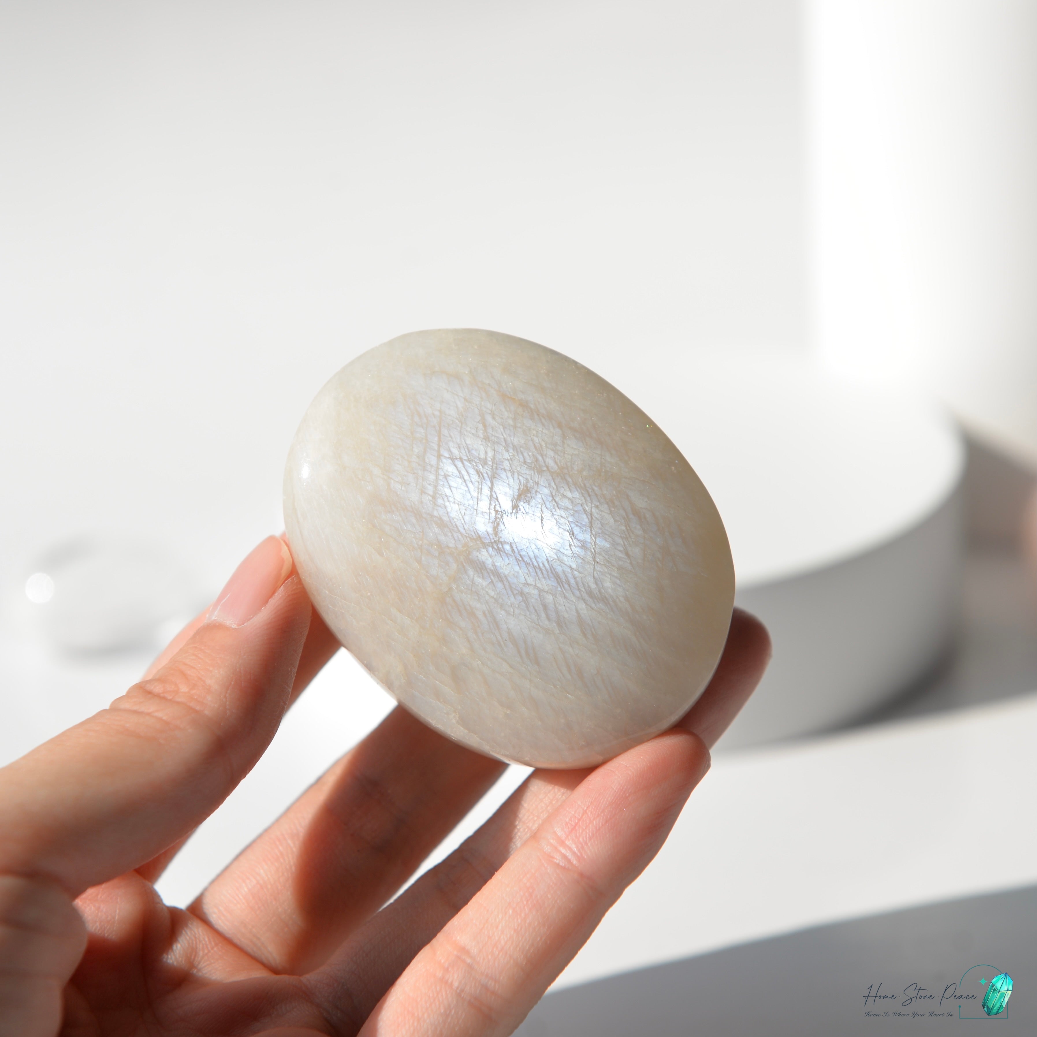 タン桑尼亞月光石手握り石 タンザニア産ムーンストーン パームストーン