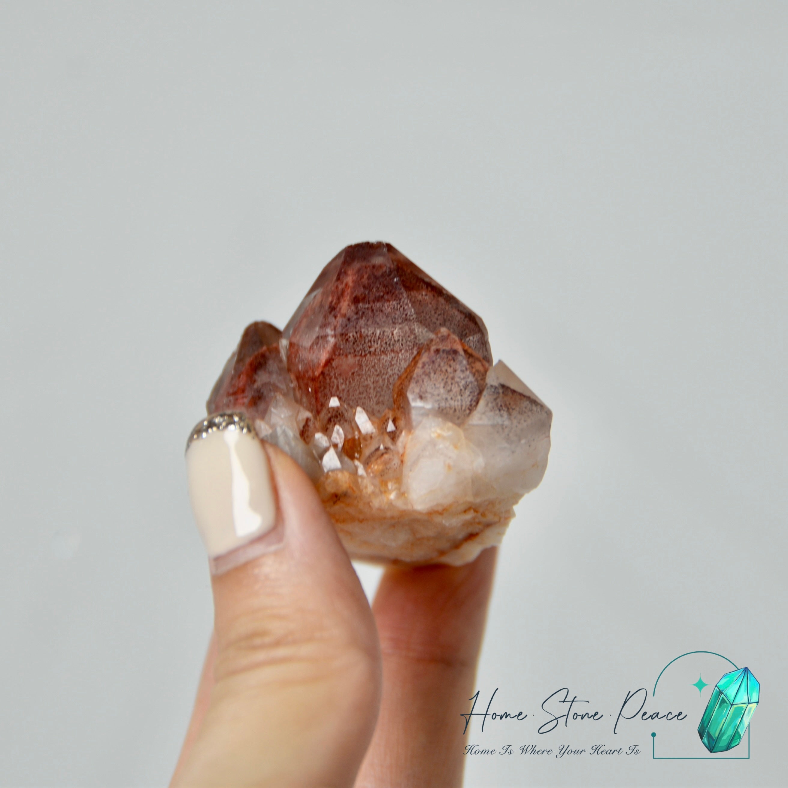 馬達加斯加紅幽靈水晶簇 Madagascar Red Phantom Cluster