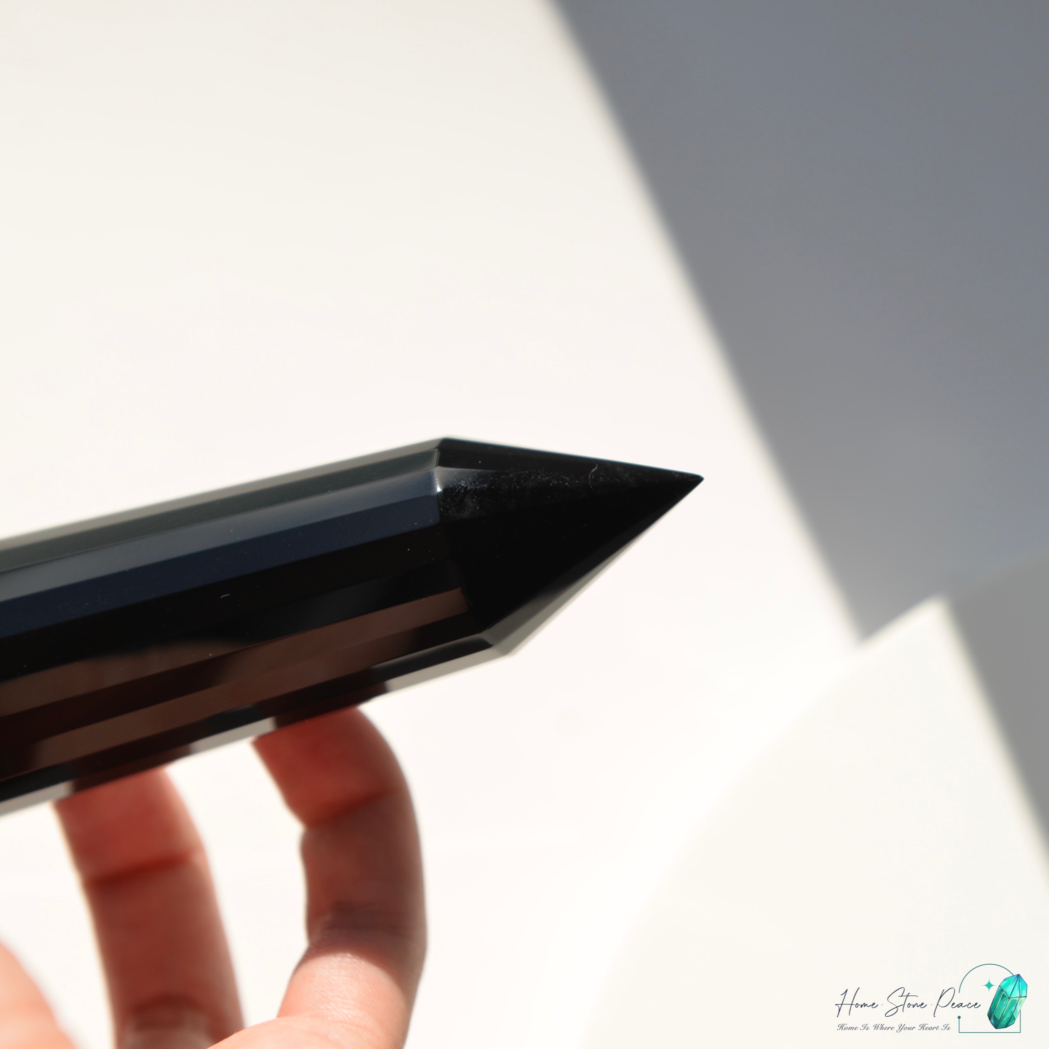 純手工沃格爾黑曜石 (24面)Handcrafted Obsidian Vogel Cut (24 sides)