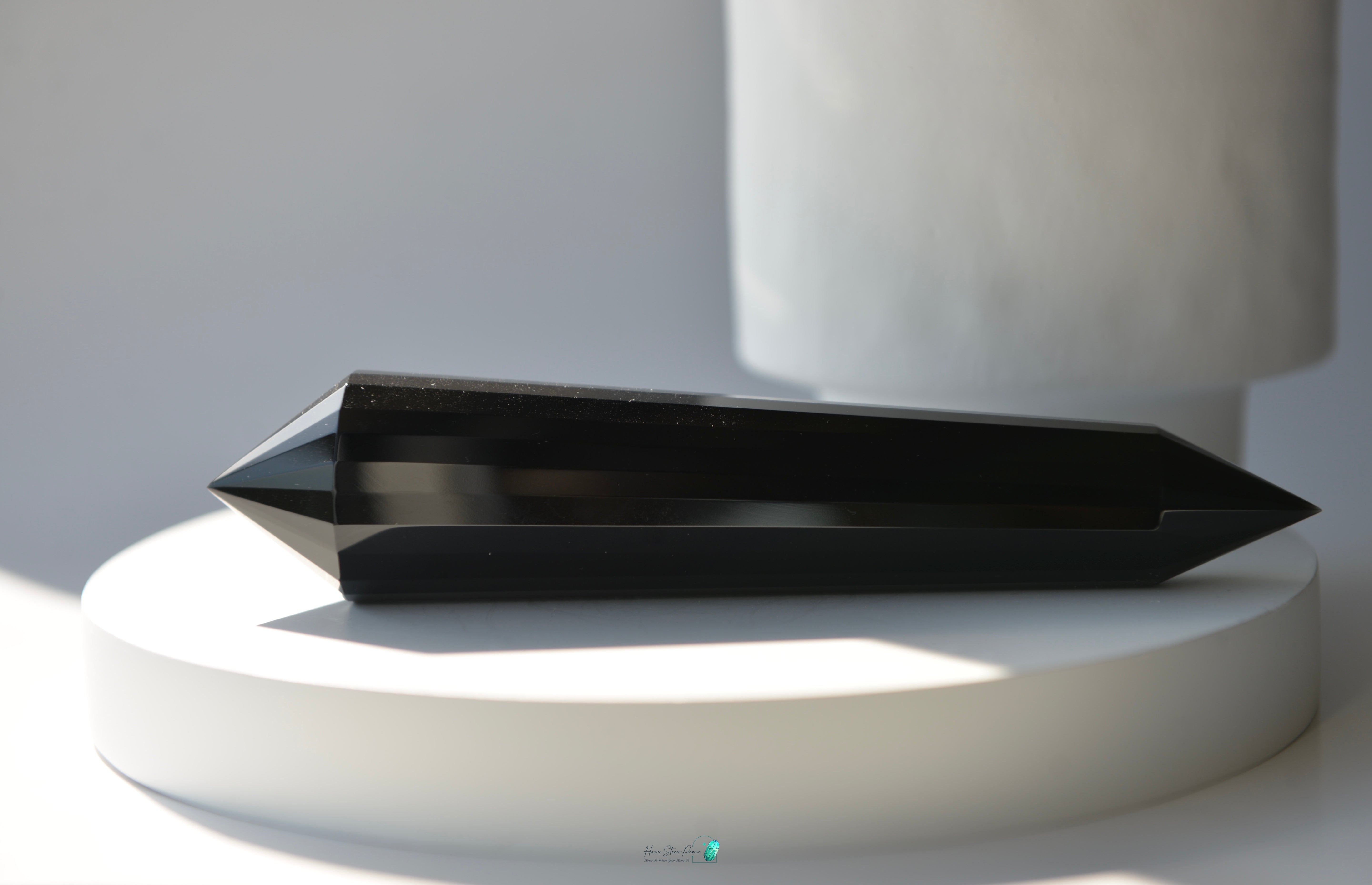 純手工沃格爾黑曜石 (24面)Handcrafted Obsidian Vogel Cut (24 sides)