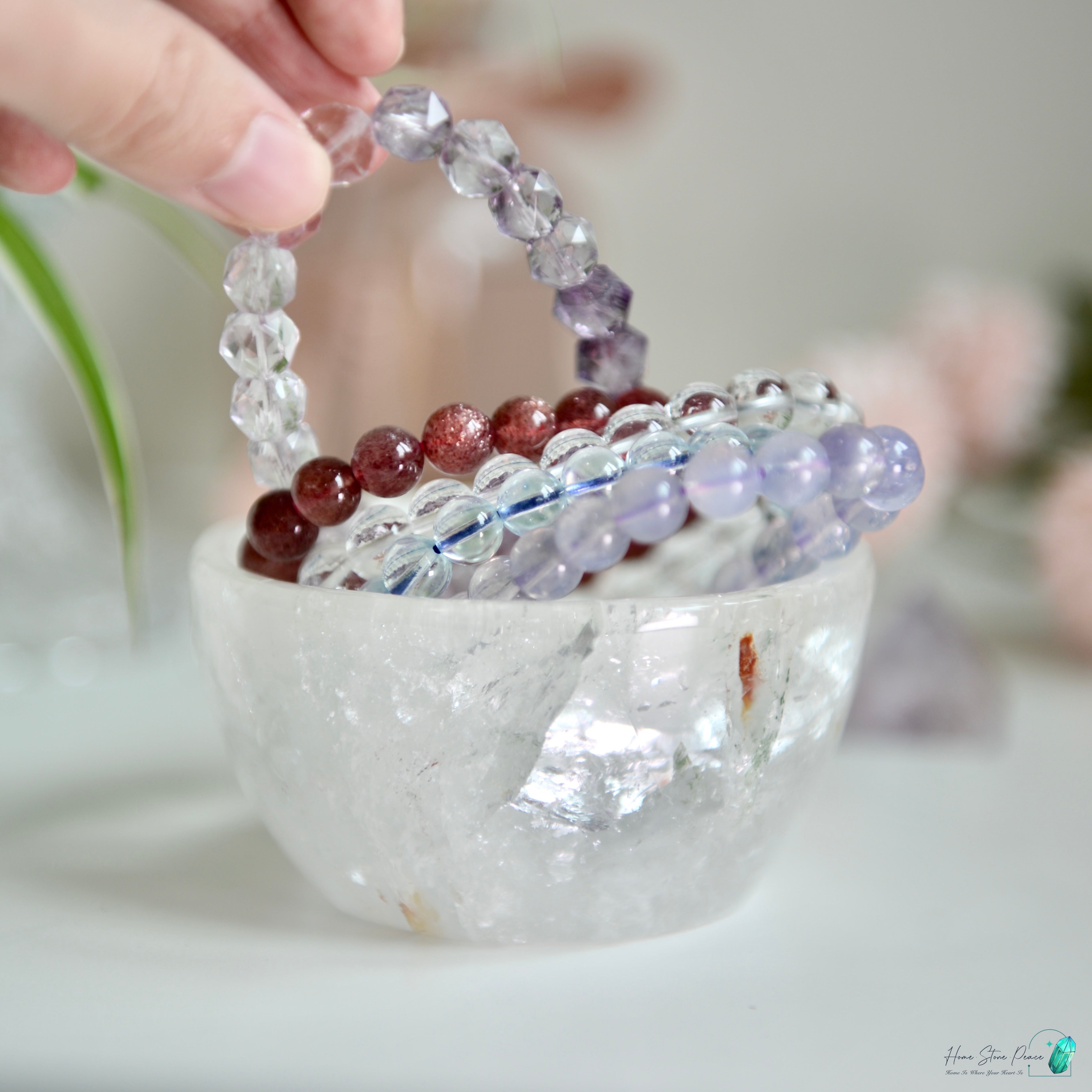 白水晶碗 Clear Quartz Bowl