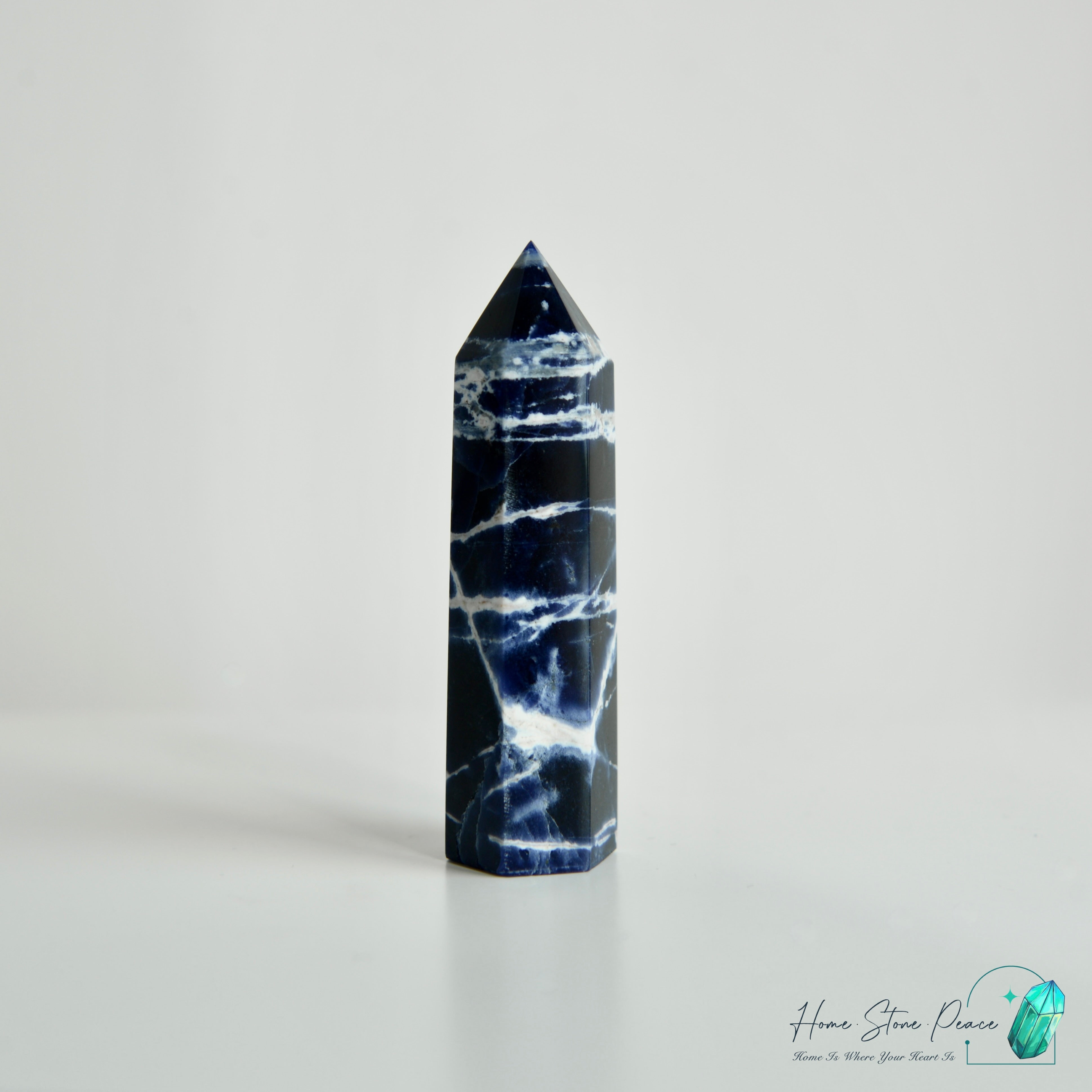 藍紋石柱 Sodalite Point