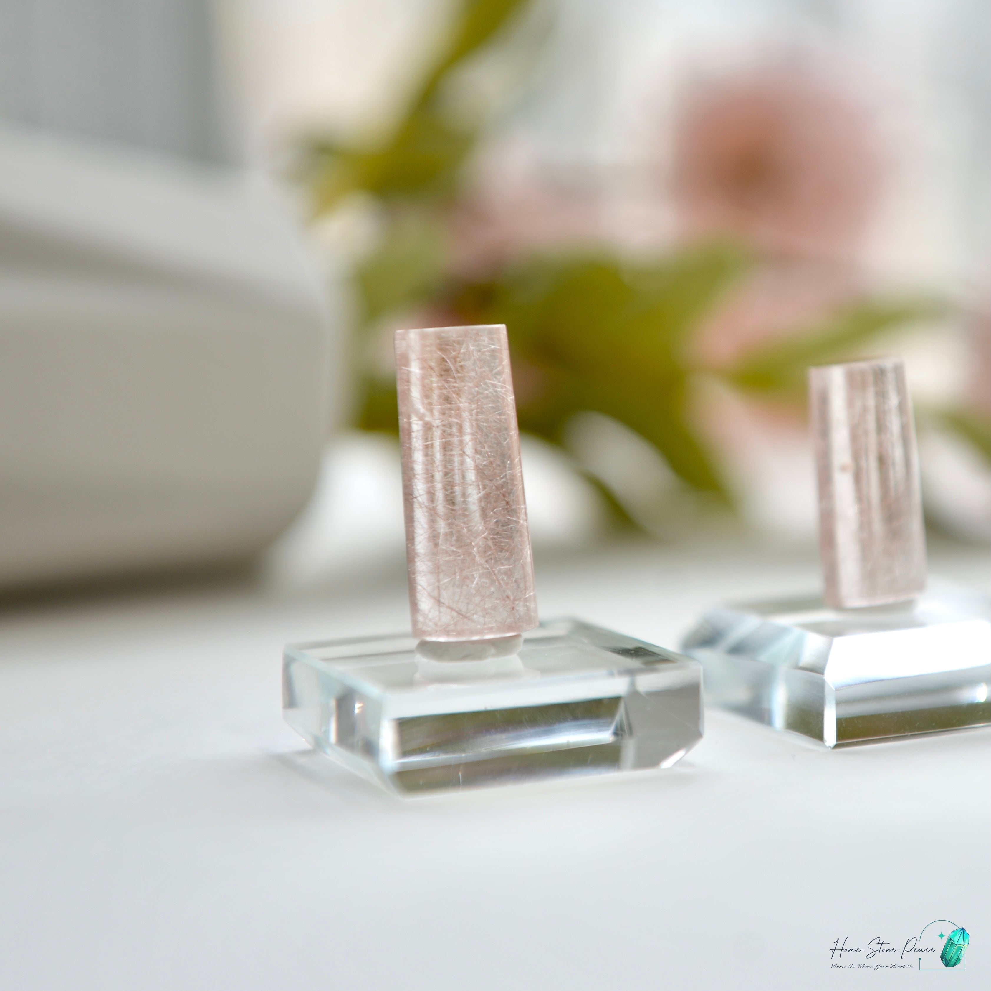 巴西粉紅髮晶隨形 Brazilian Pink Rutilated Quartz