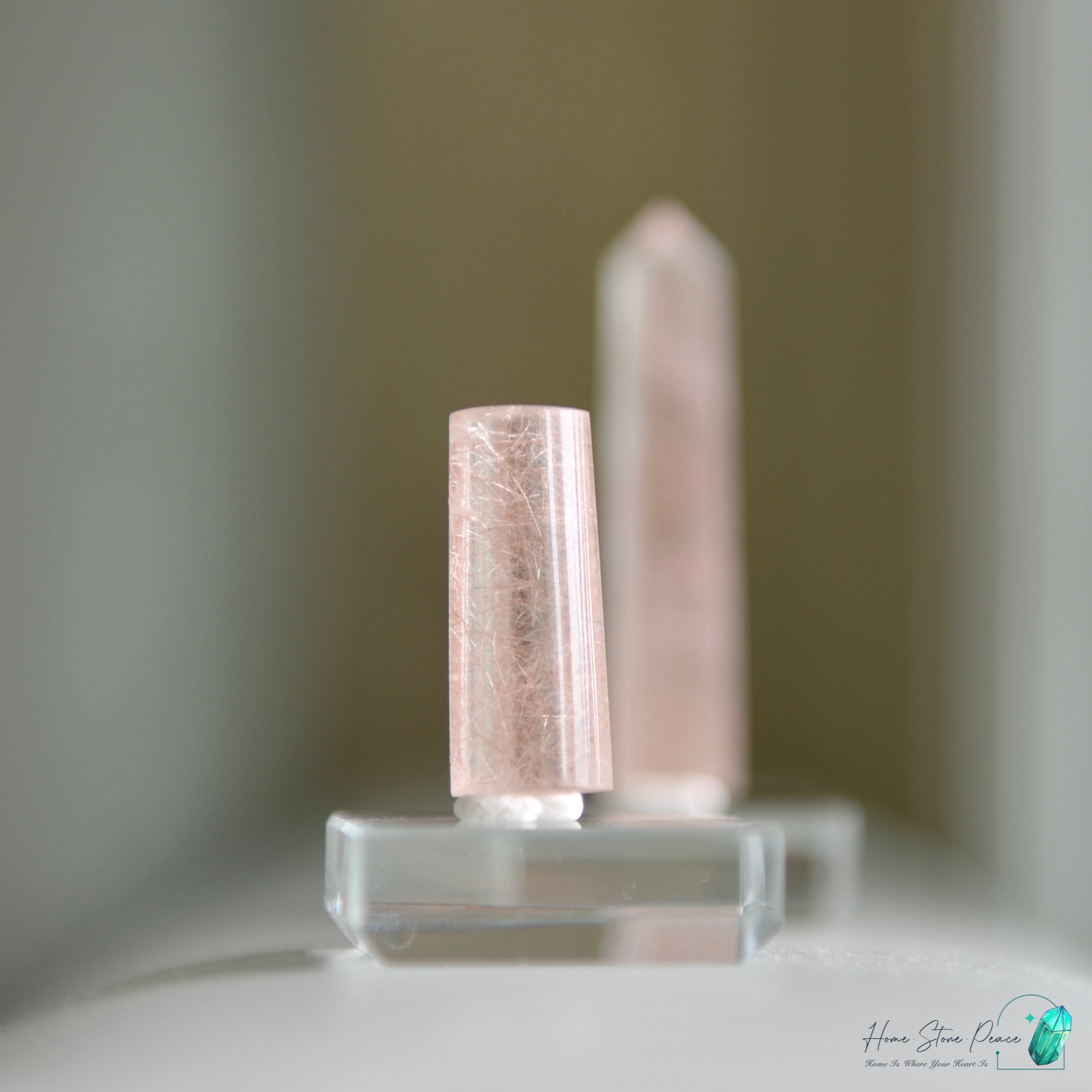 巴西粉紅髮晶隨形 Brazilian Pink Rutilated Quartz