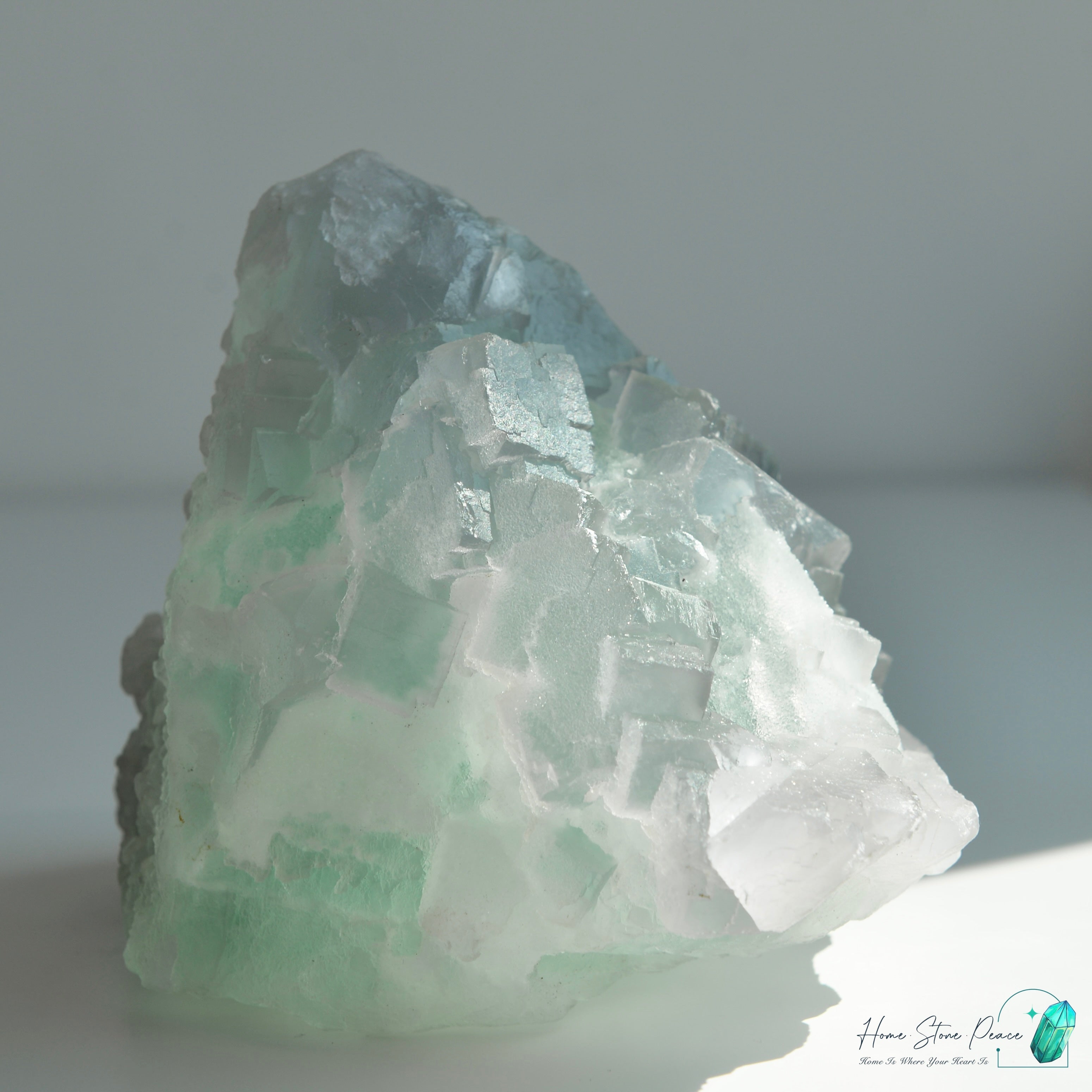綠紫螢石小山丘連底座 Green and Purple Fluorite Mountain with Stand