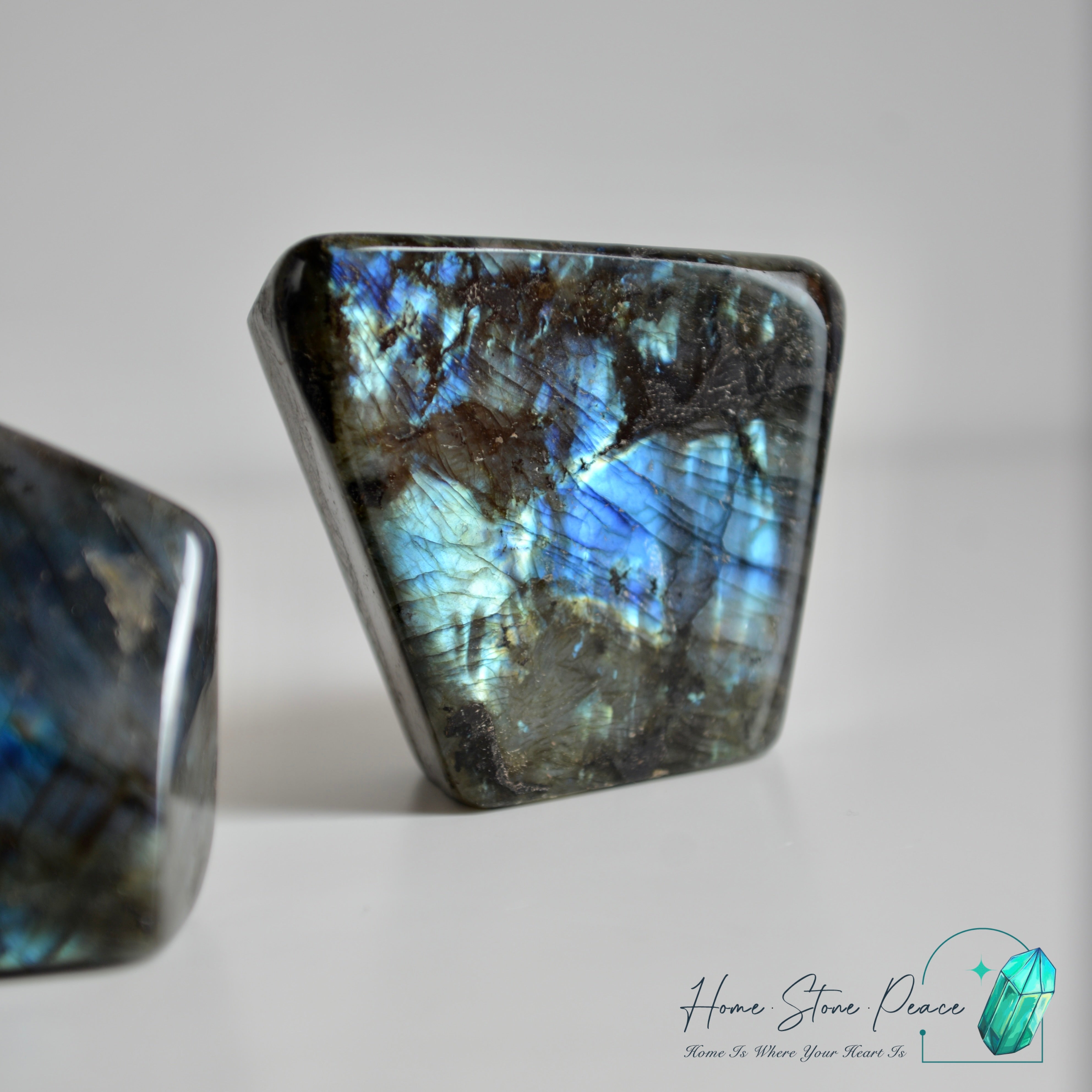 拉長石隨形(單面) Labradorite Free Form (Single-Sided)