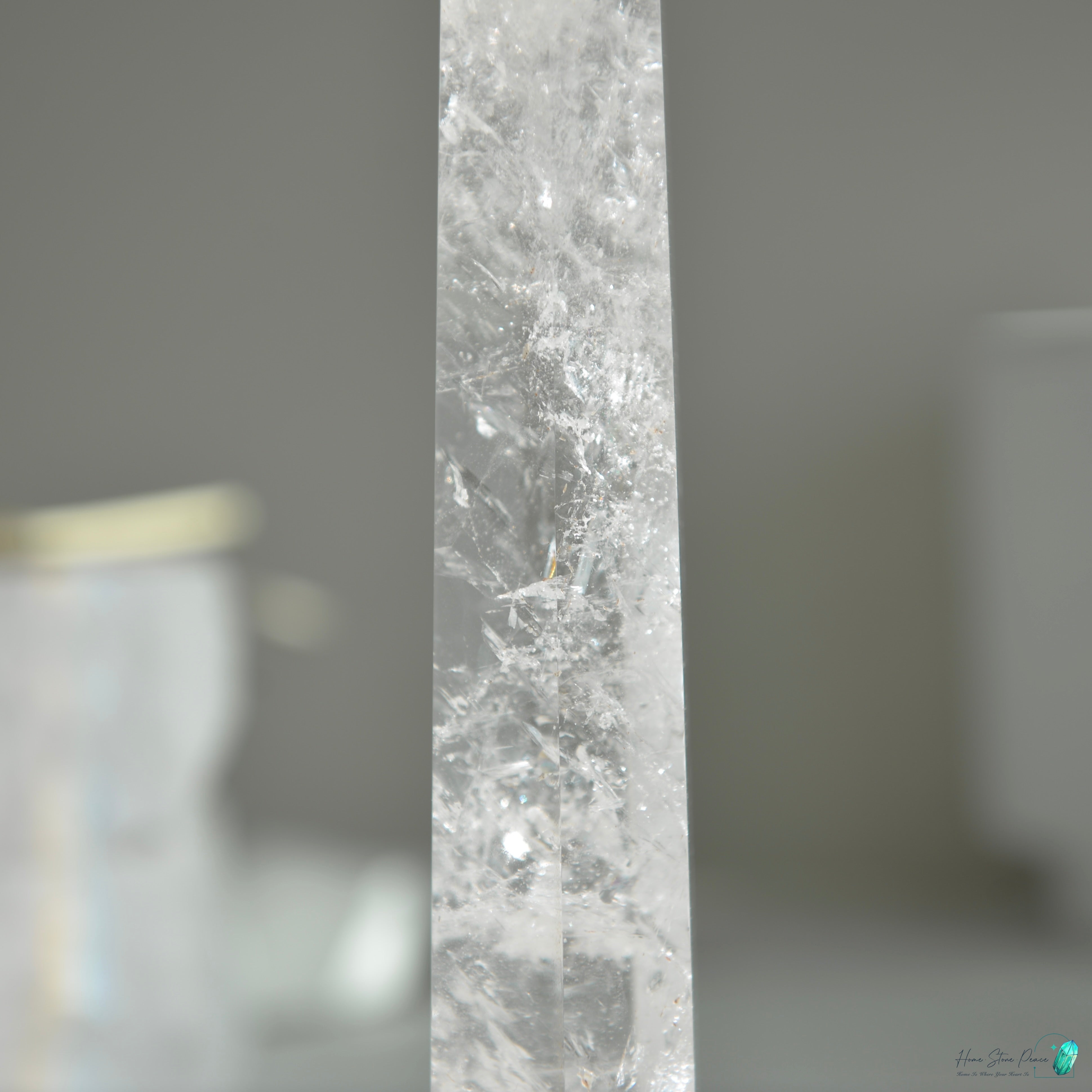 白水晶柱(大) Large Clear Quartz Tower
