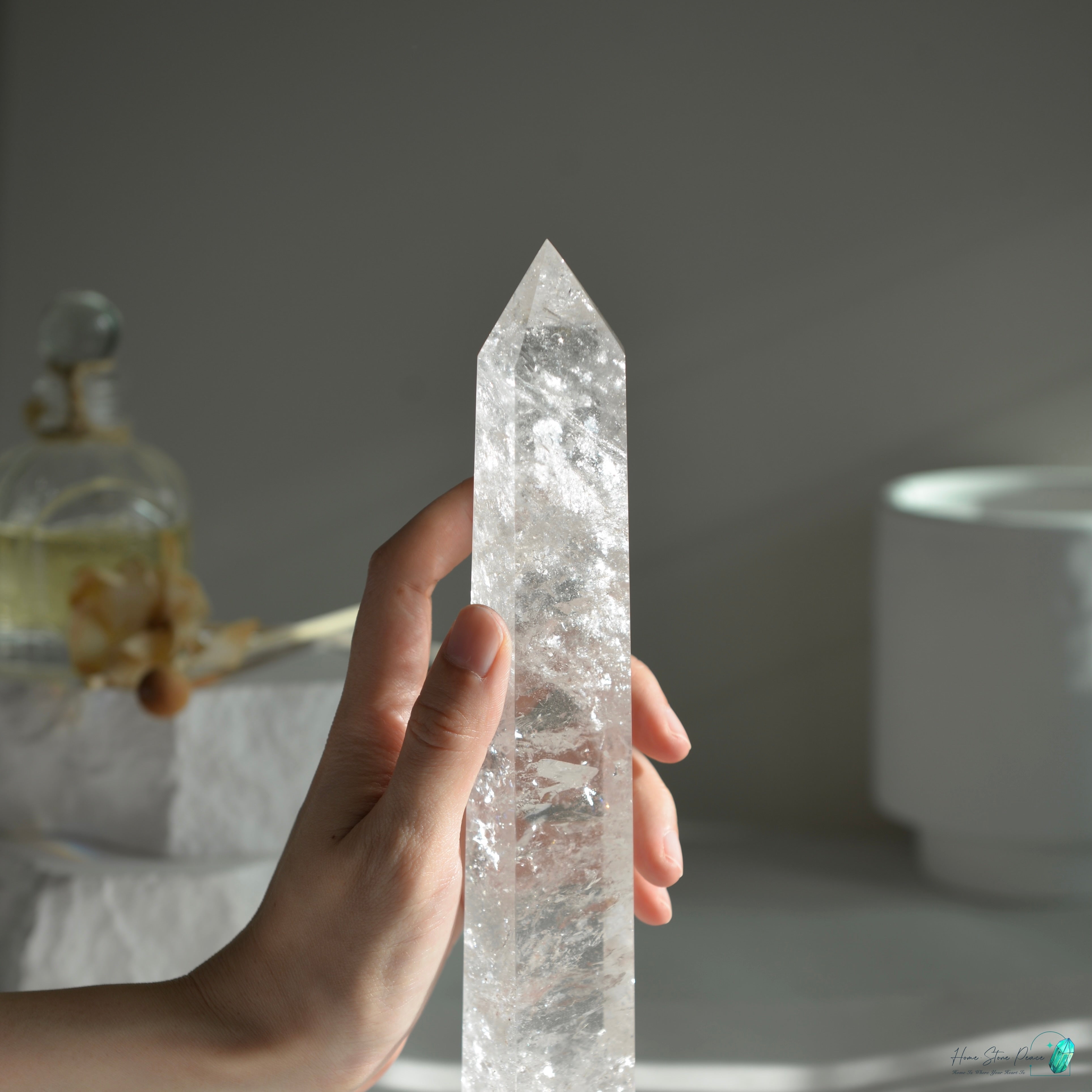 白水晶柱(大) Large Clear Quartz Tower