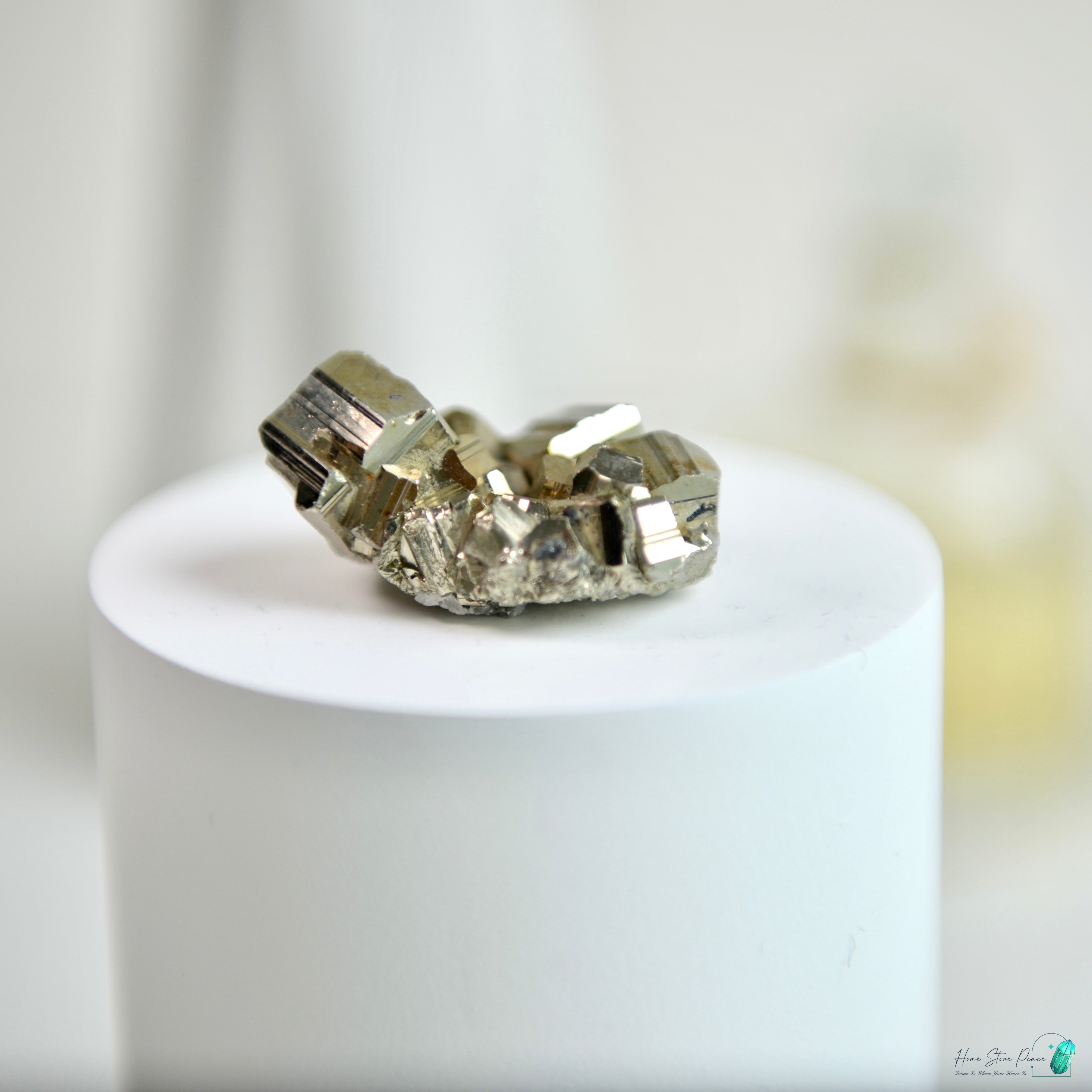 インド黃鐵礦 インドネシア産黄鉄鉱クラスター