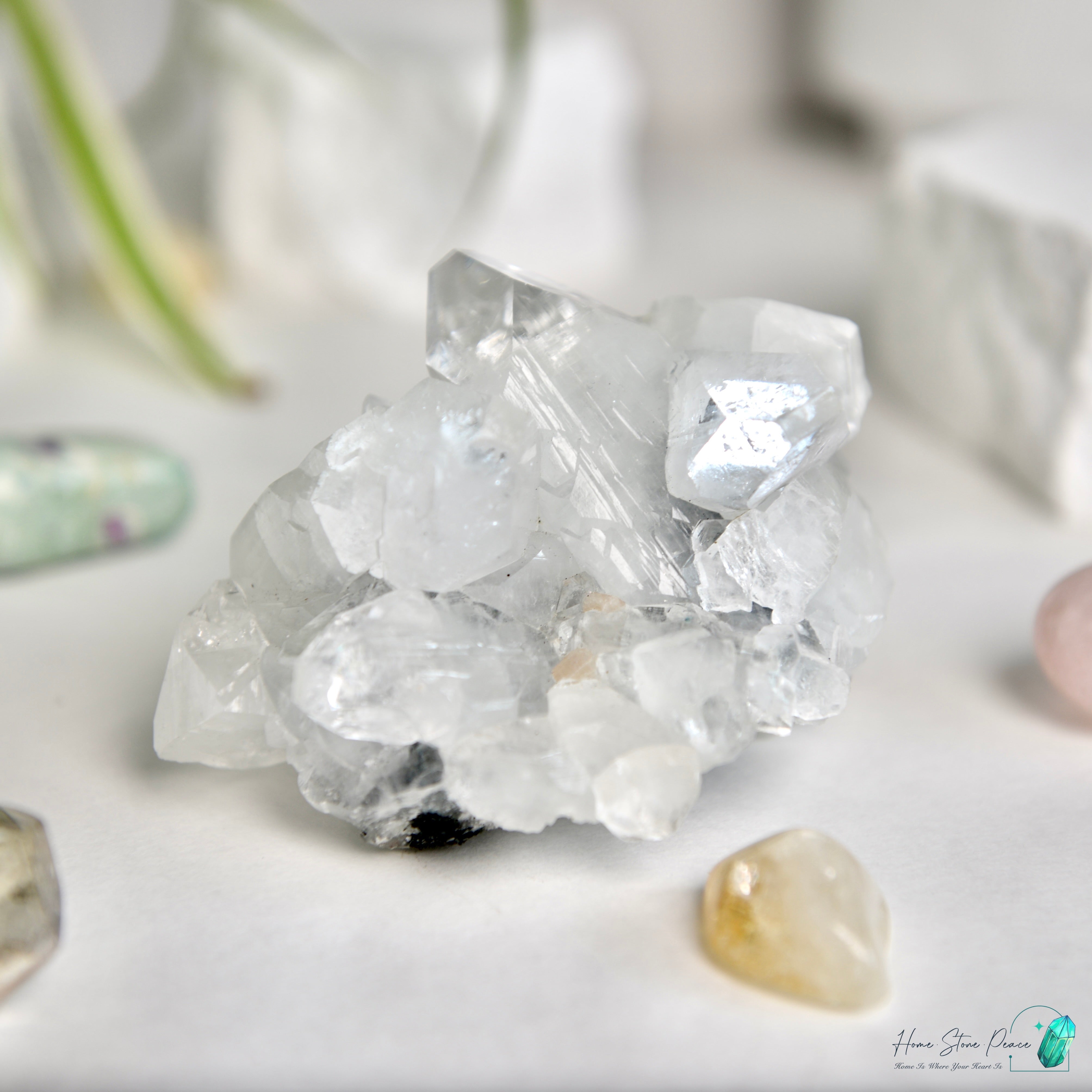 精品印度綠魚眼石原石 プレミアムインディアングリーンアポフィライトクラスター