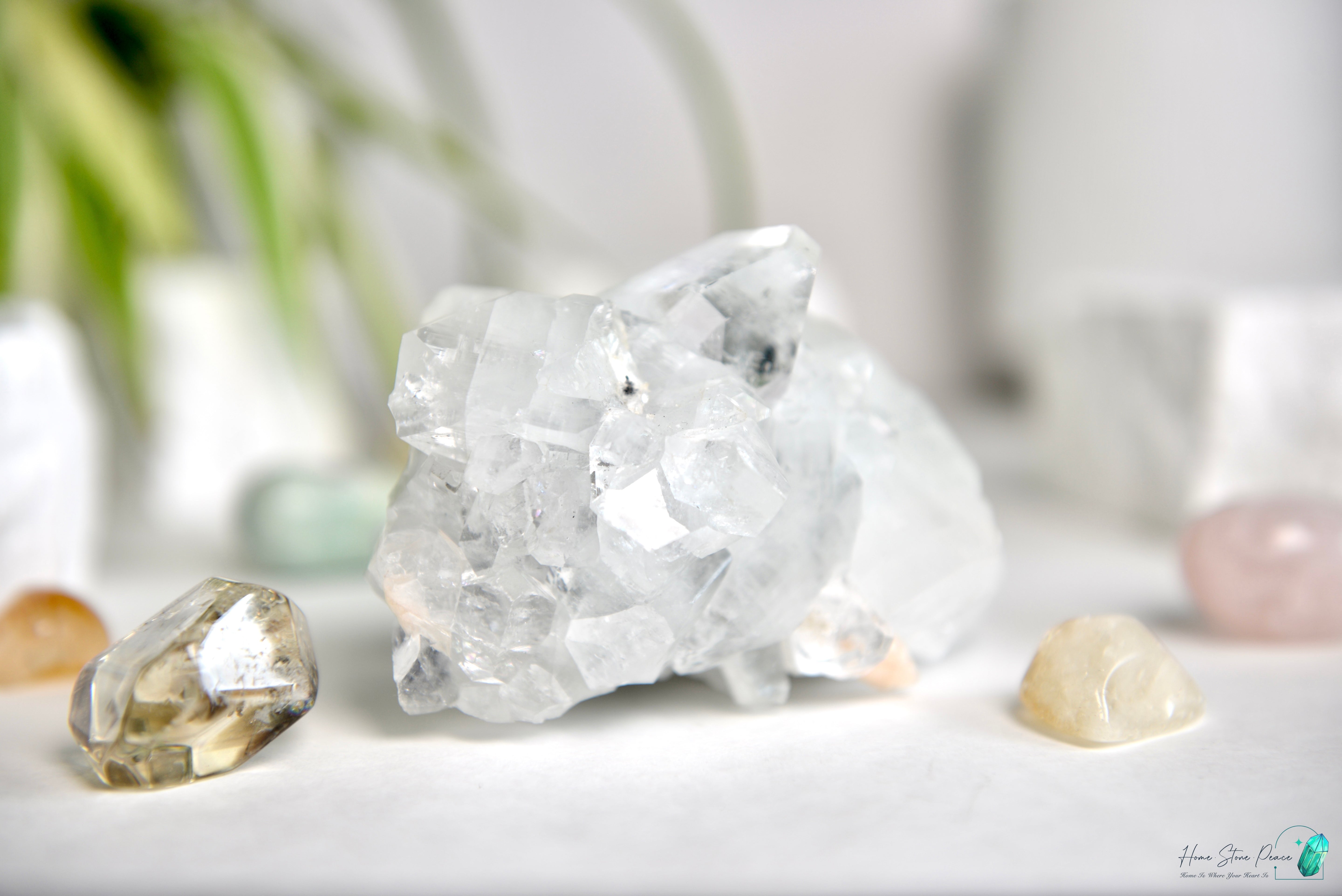 精品印度綠魚眼石原石 プレミアムインディアングリーンアポフィライトクラスター