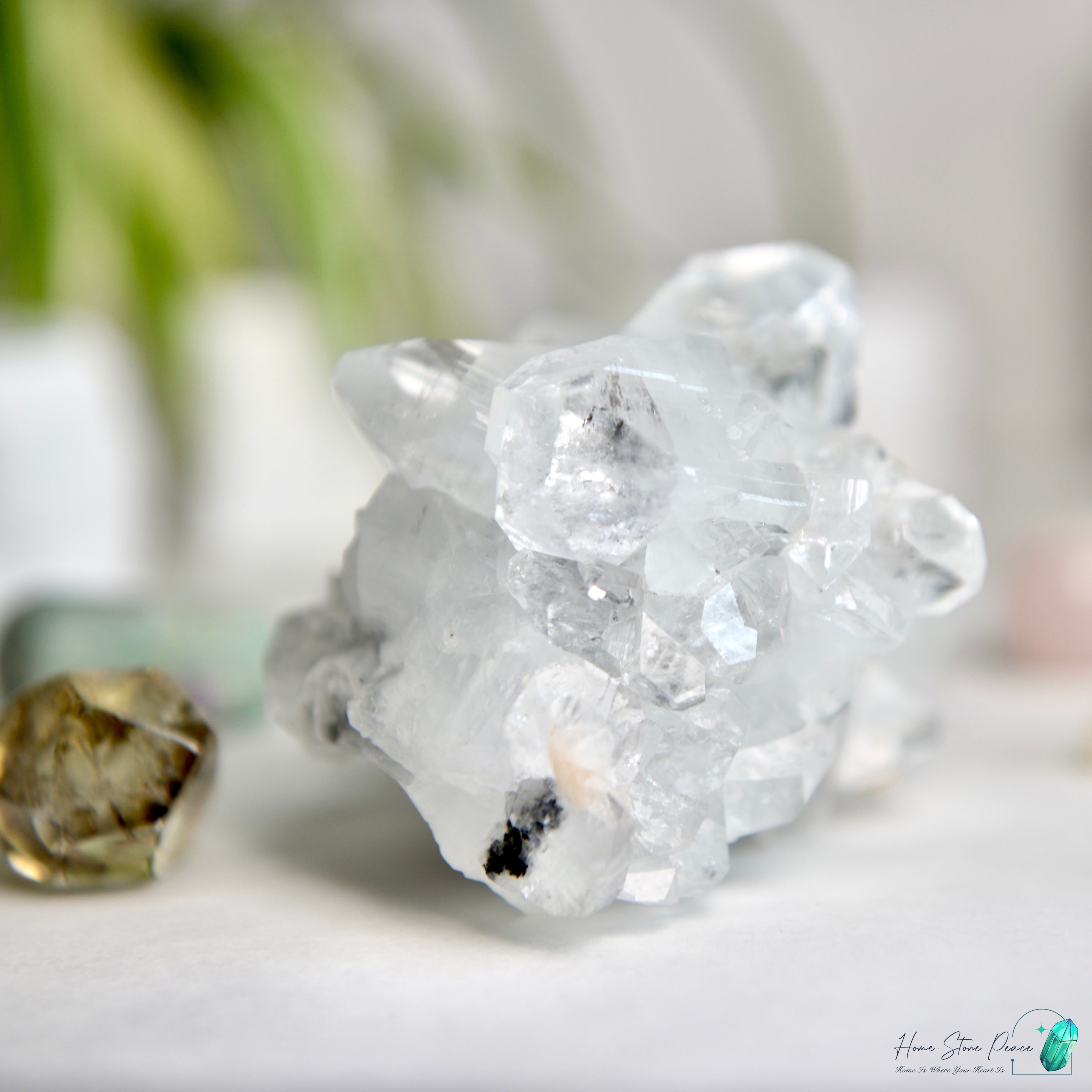 精品印度綠魚眼石原石 プレミアムインディアングリーンアポフィライトクラスター