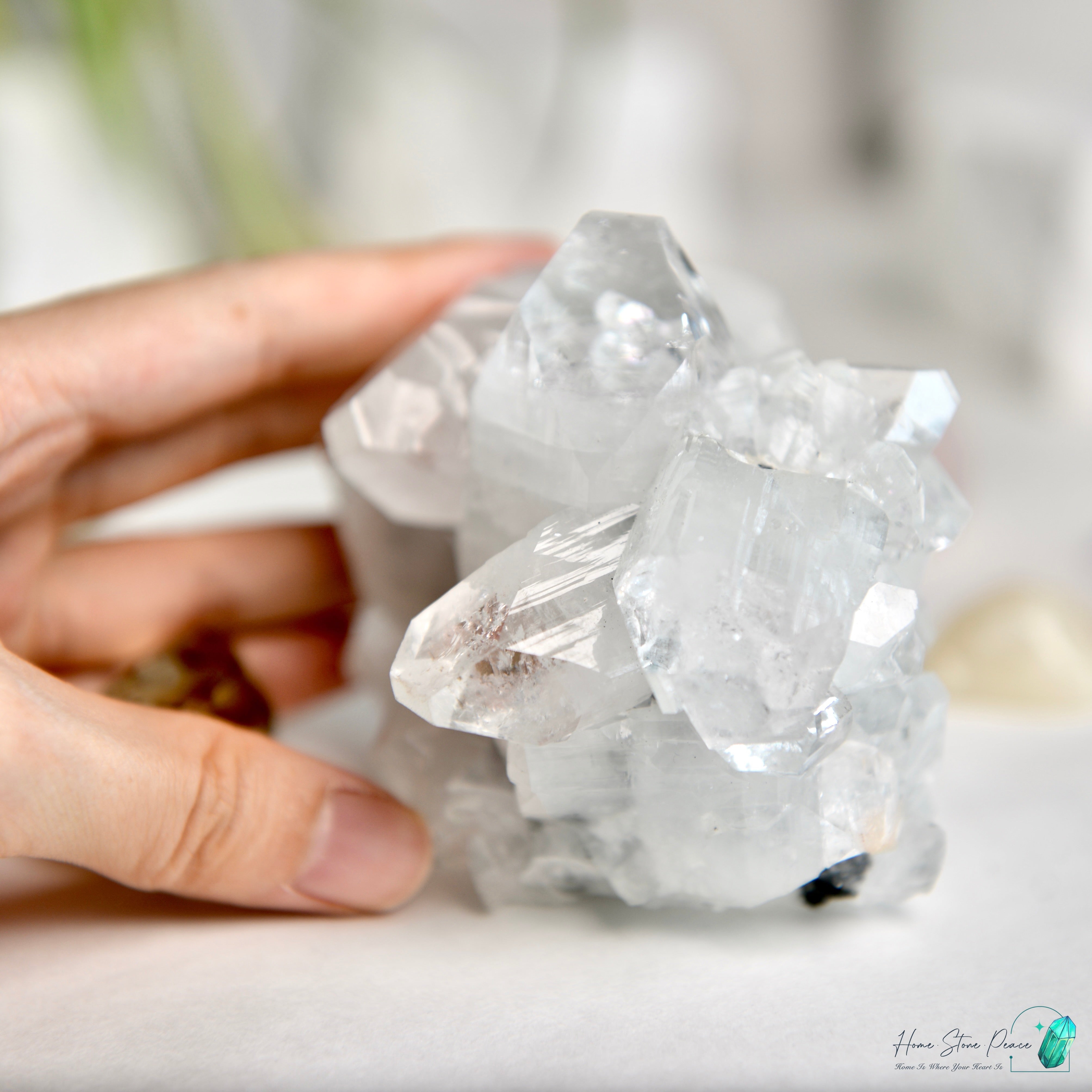 精品印度綠魚眼石原石 プレミアムインディアングリーンアポフィライトクラスター