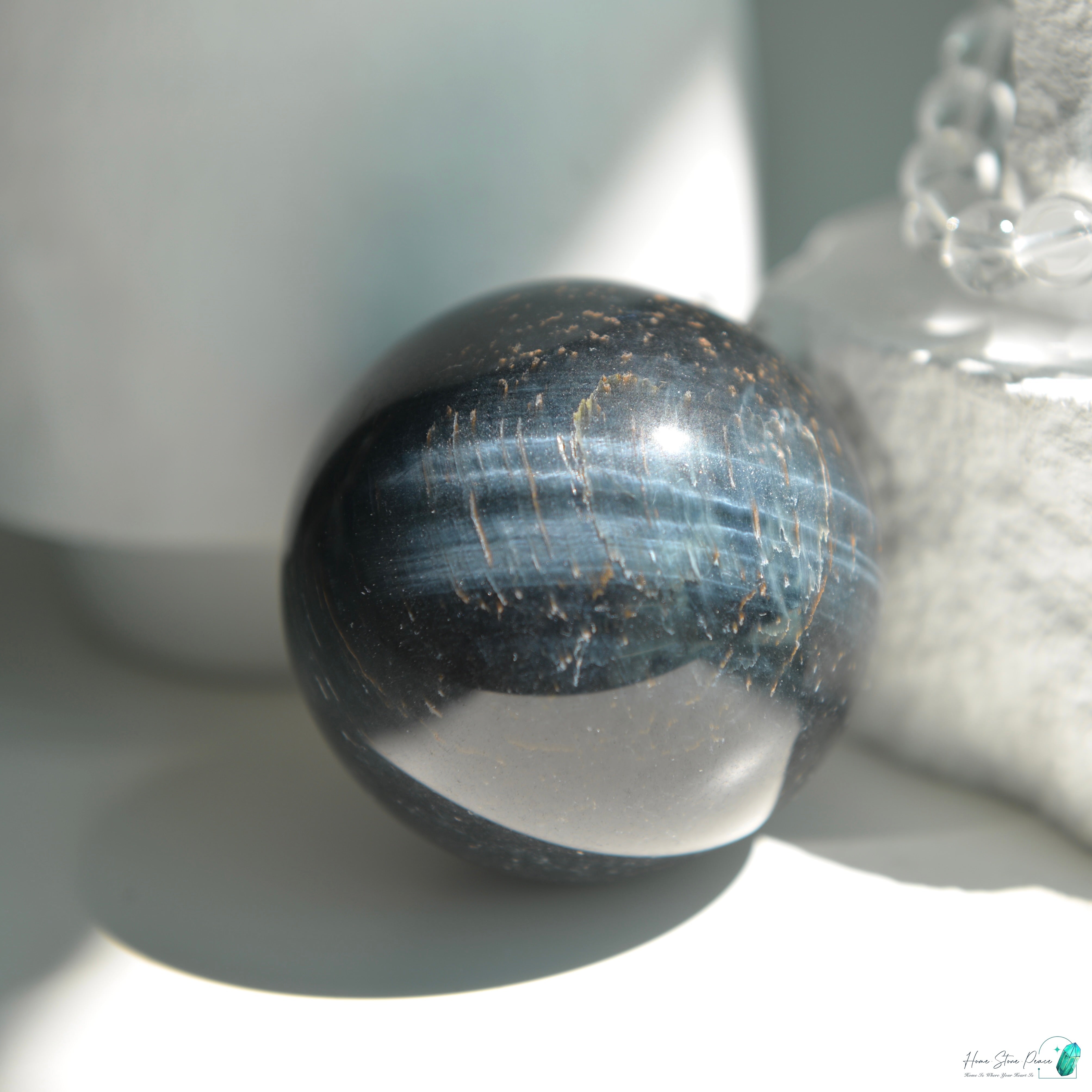 藍虎眼石球 Blue Tiger's Eye Sphere