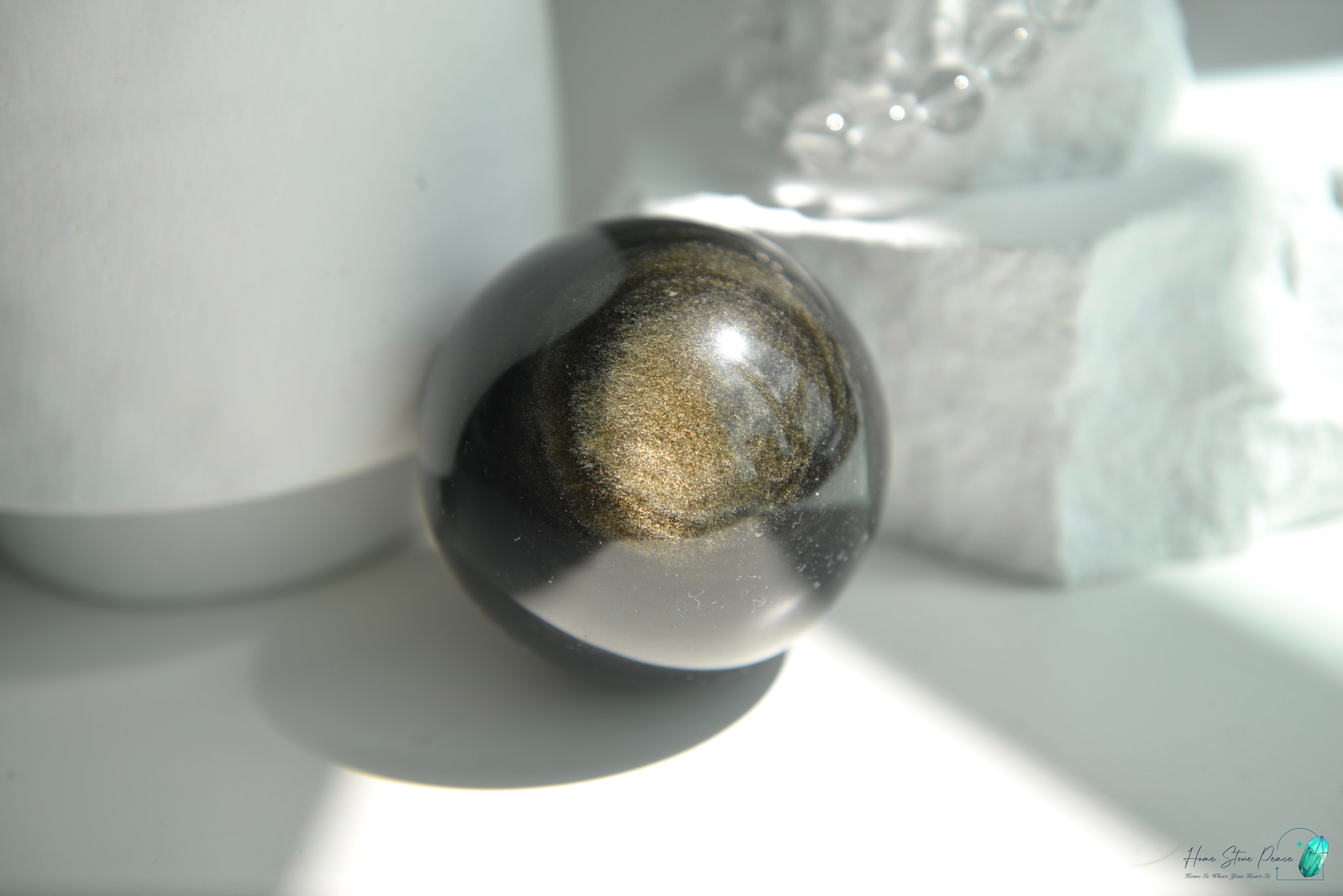 金曜石球 Gold Sheen Obsidian Sphere