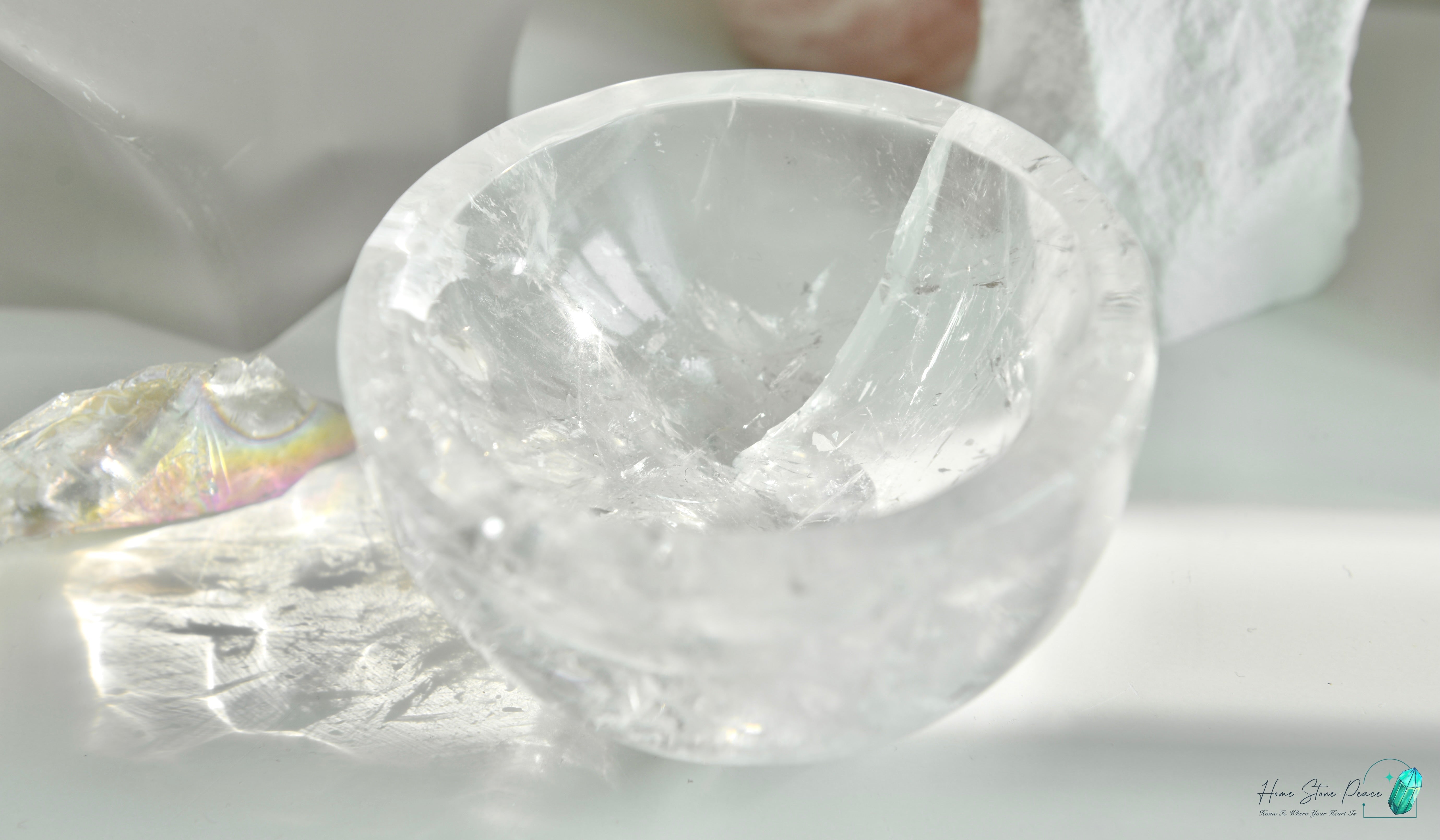 白水晶碗 Clear Quartz Bowl