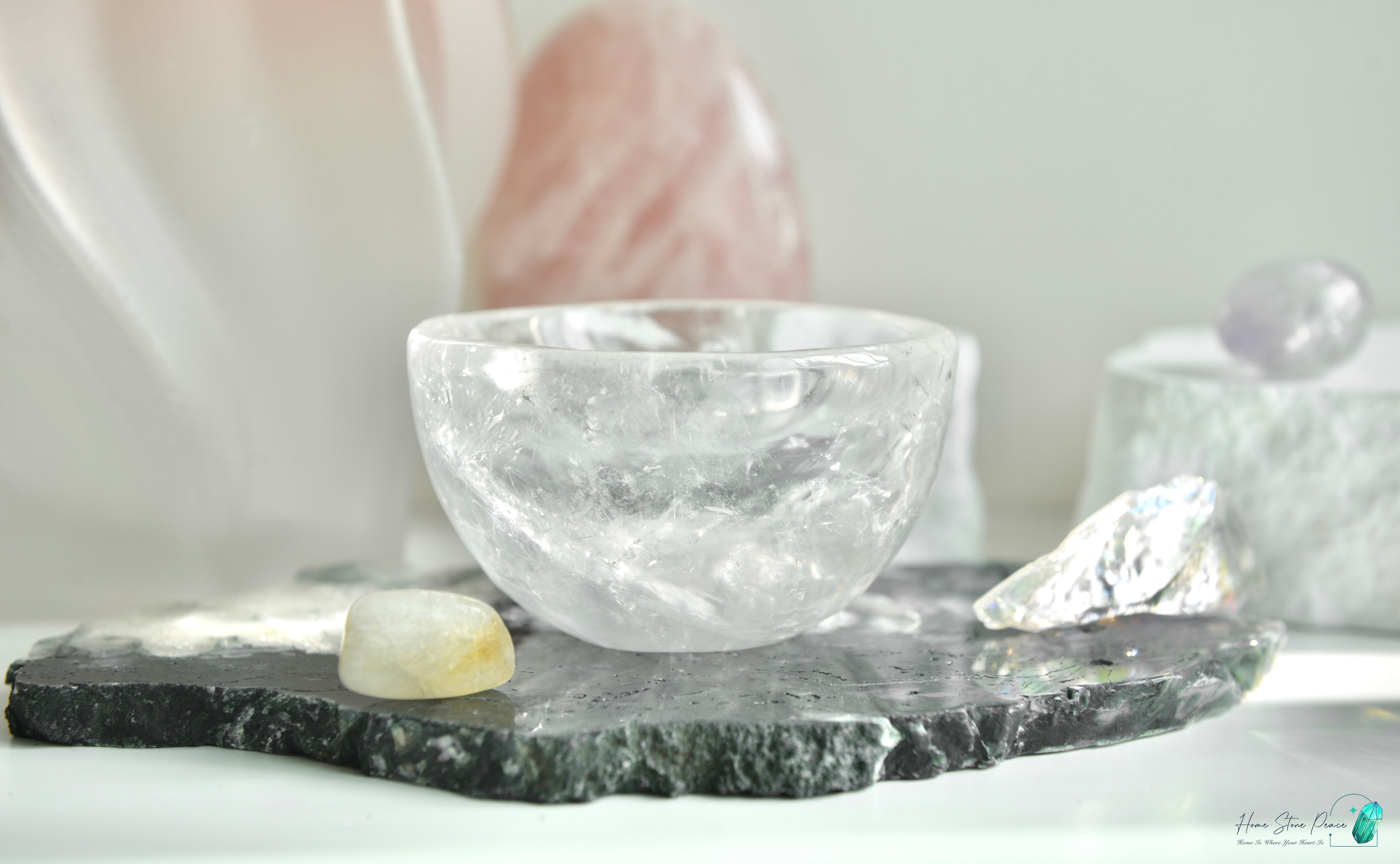 白水晶碗 Clear Quartz Bowl