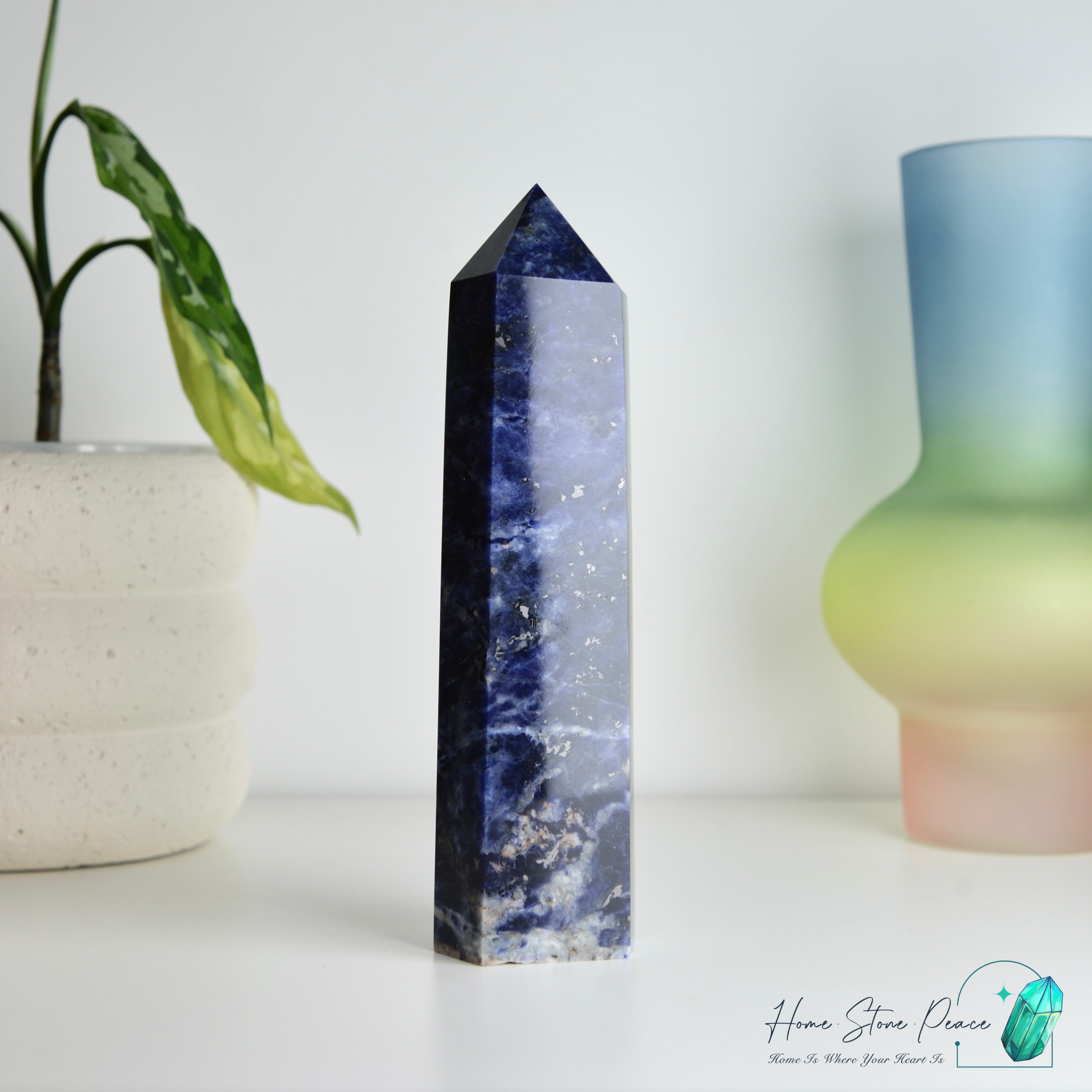 藍紋石柱(大)Large Sodalite Tower