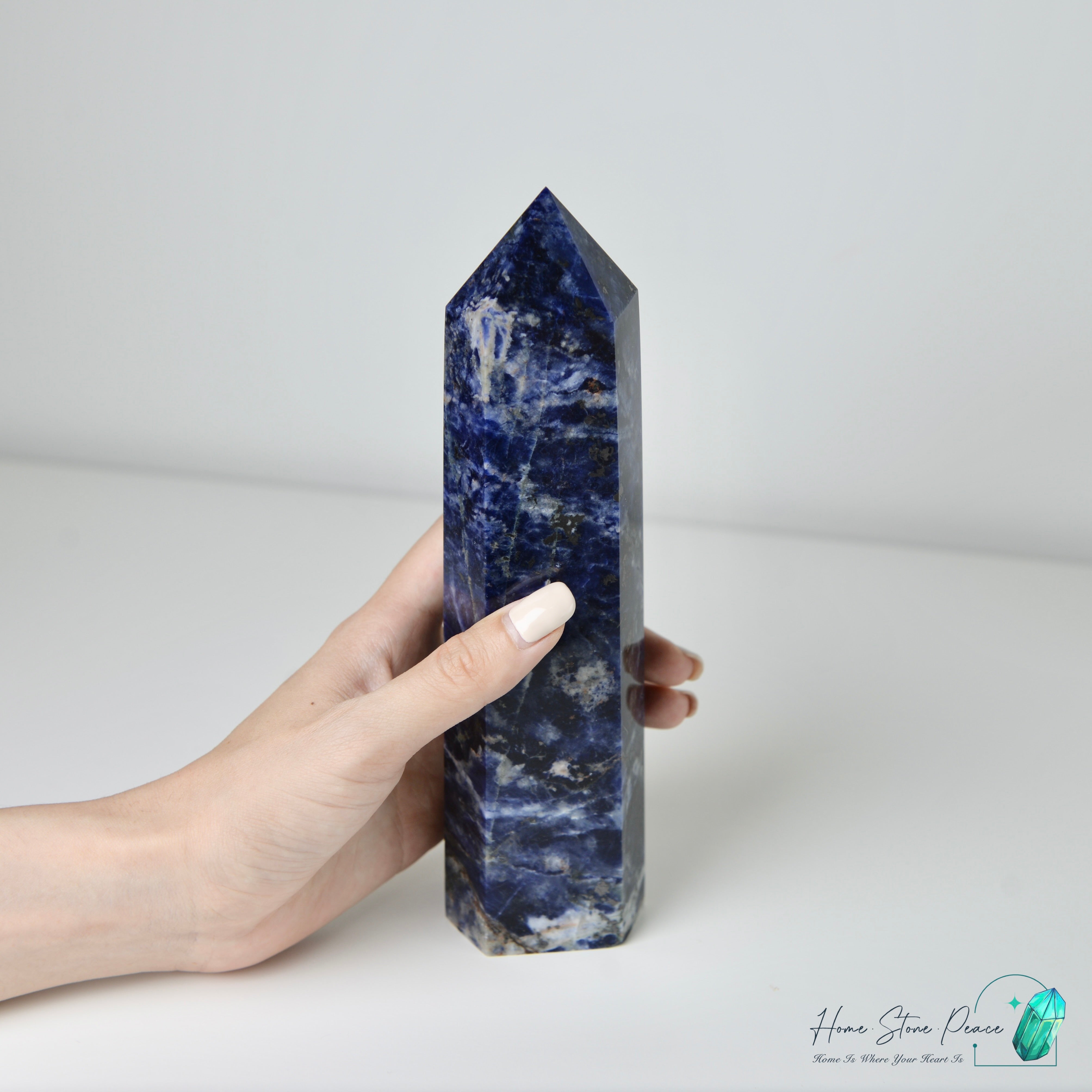 藍紋石柱(大)Large Sodalite Tower