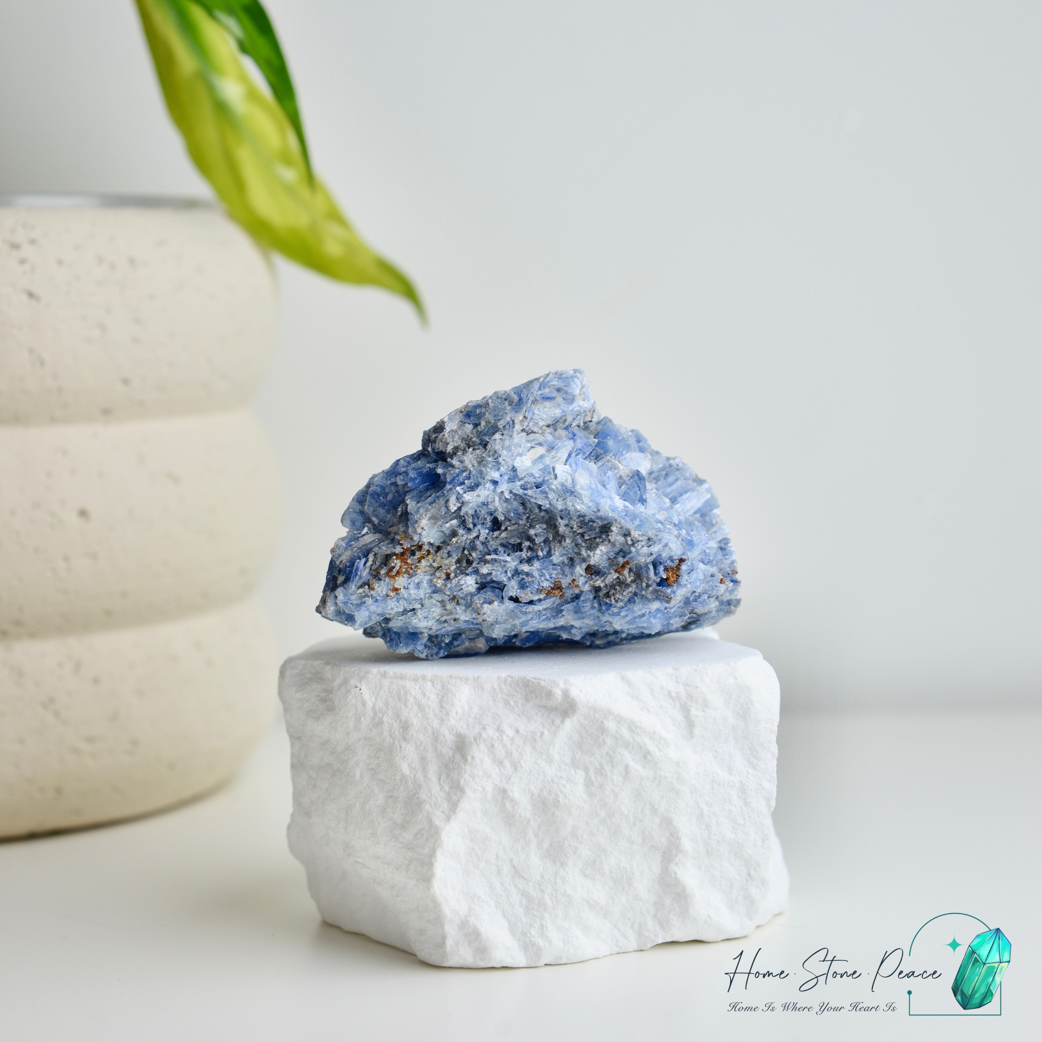 藍晶石原石塊 Blue Kyanite Cluster