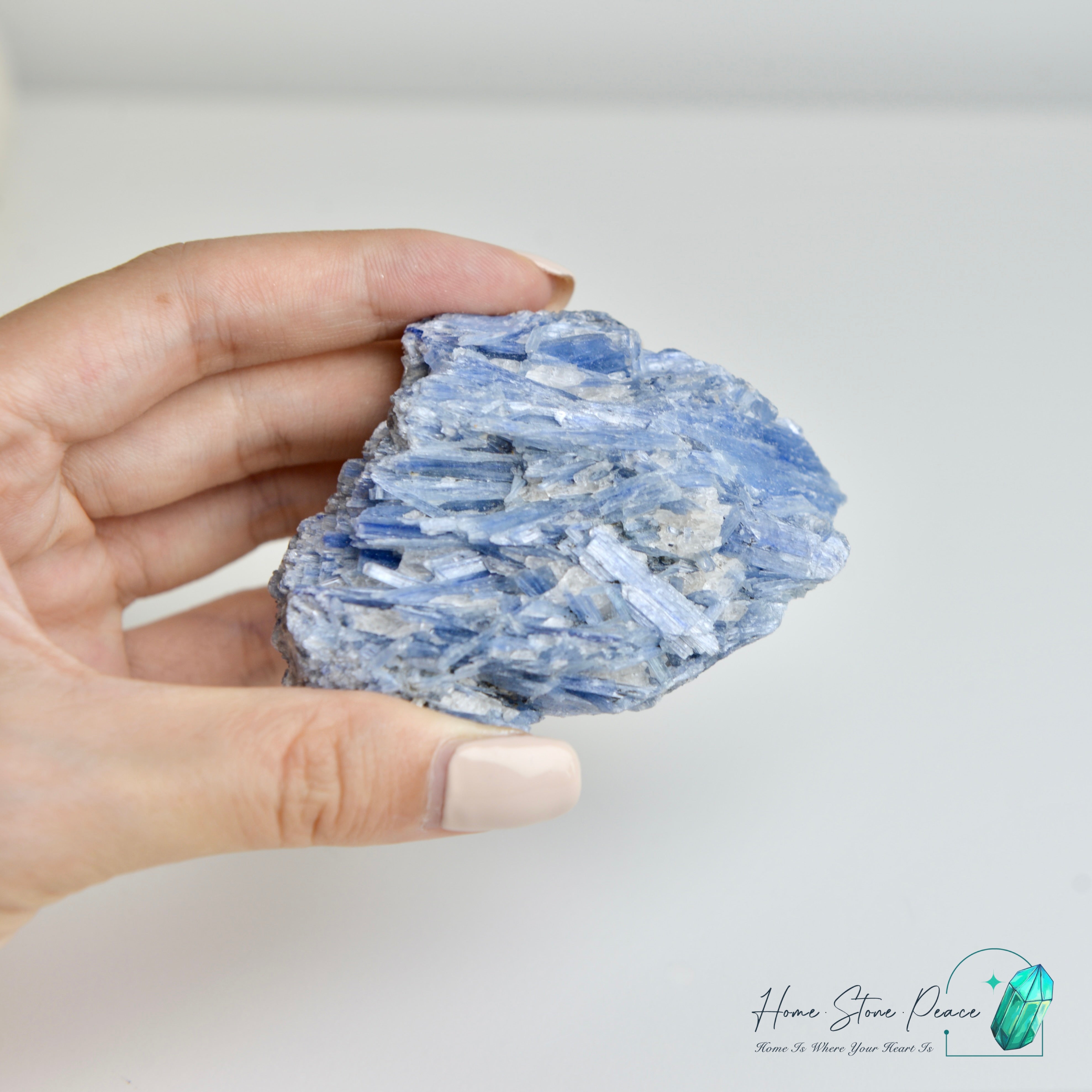 藍晶石原石塊 Blue Kyanite Cluster