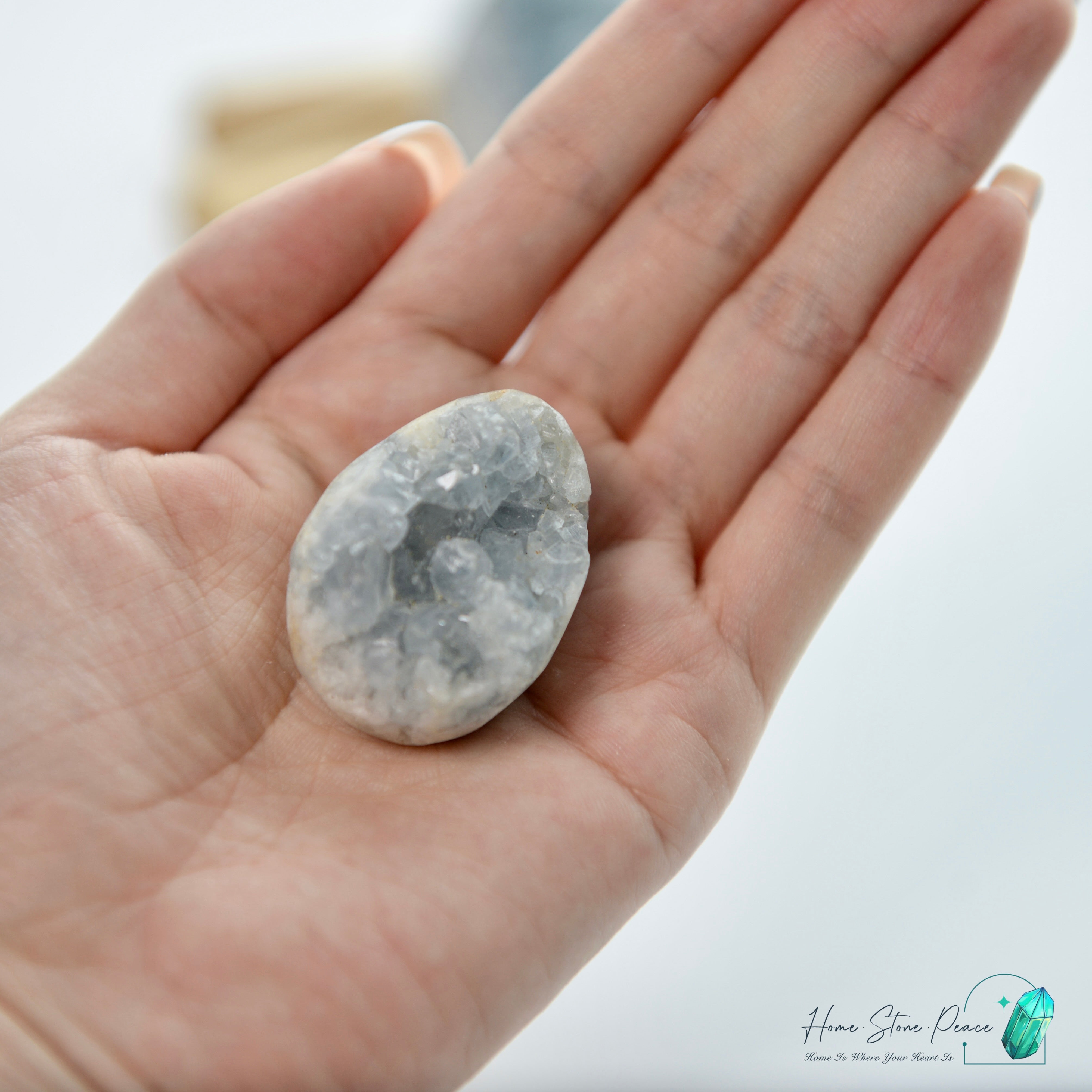 小天青石タンパク質 ベビーセレスタイトの卵