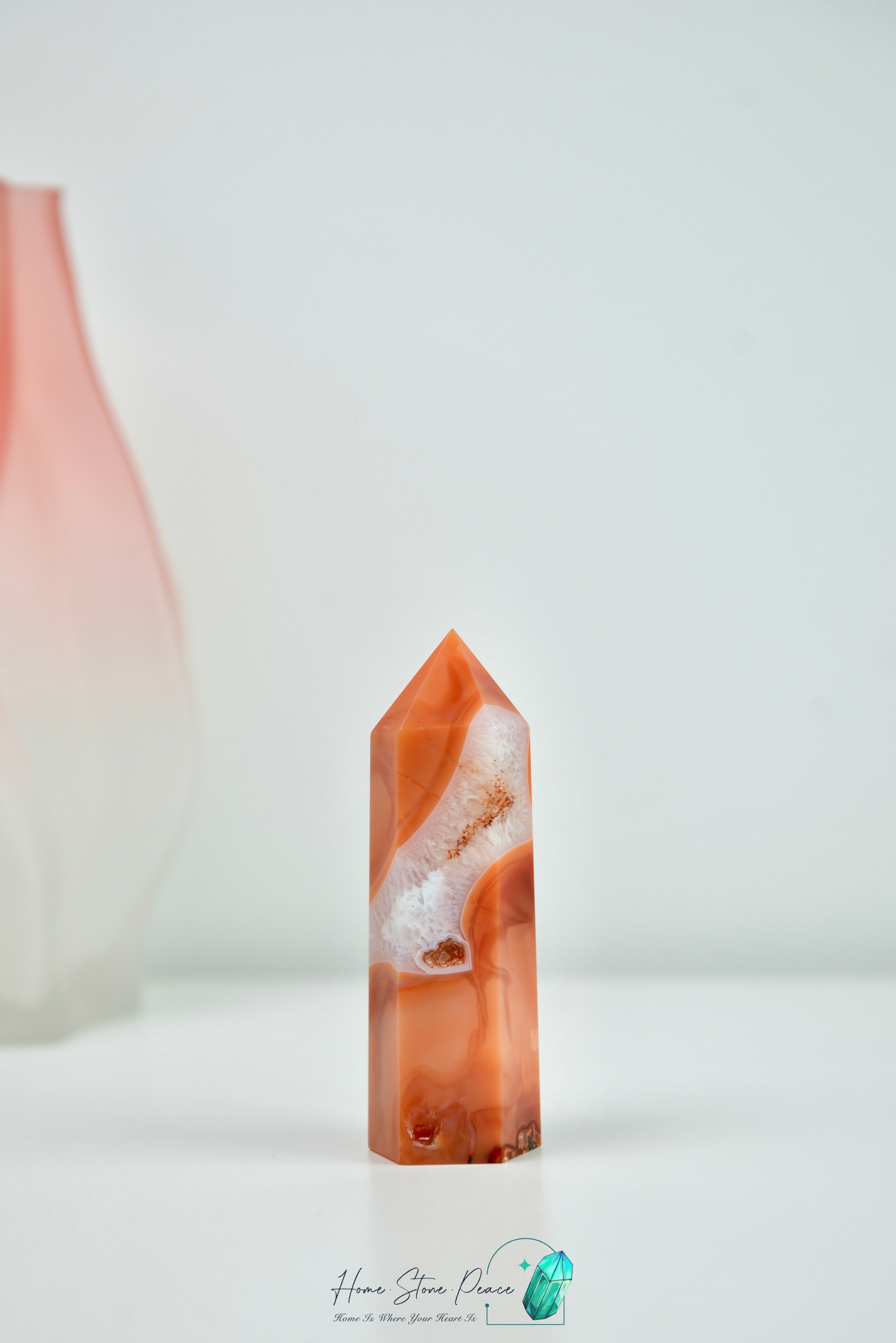紅玉髓柱 Carnelian Tower