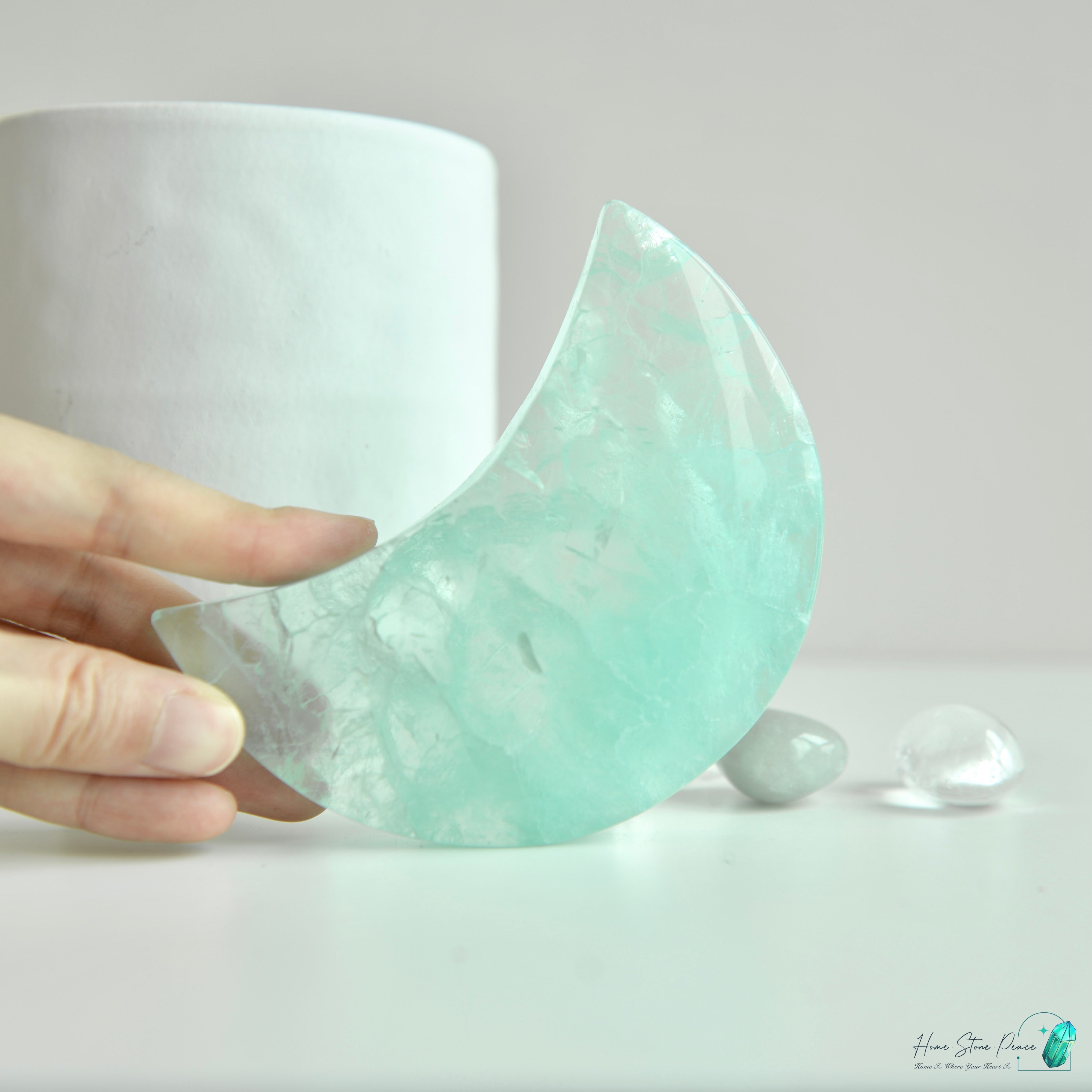 綠螢石月亮 Green Fluorite Moon