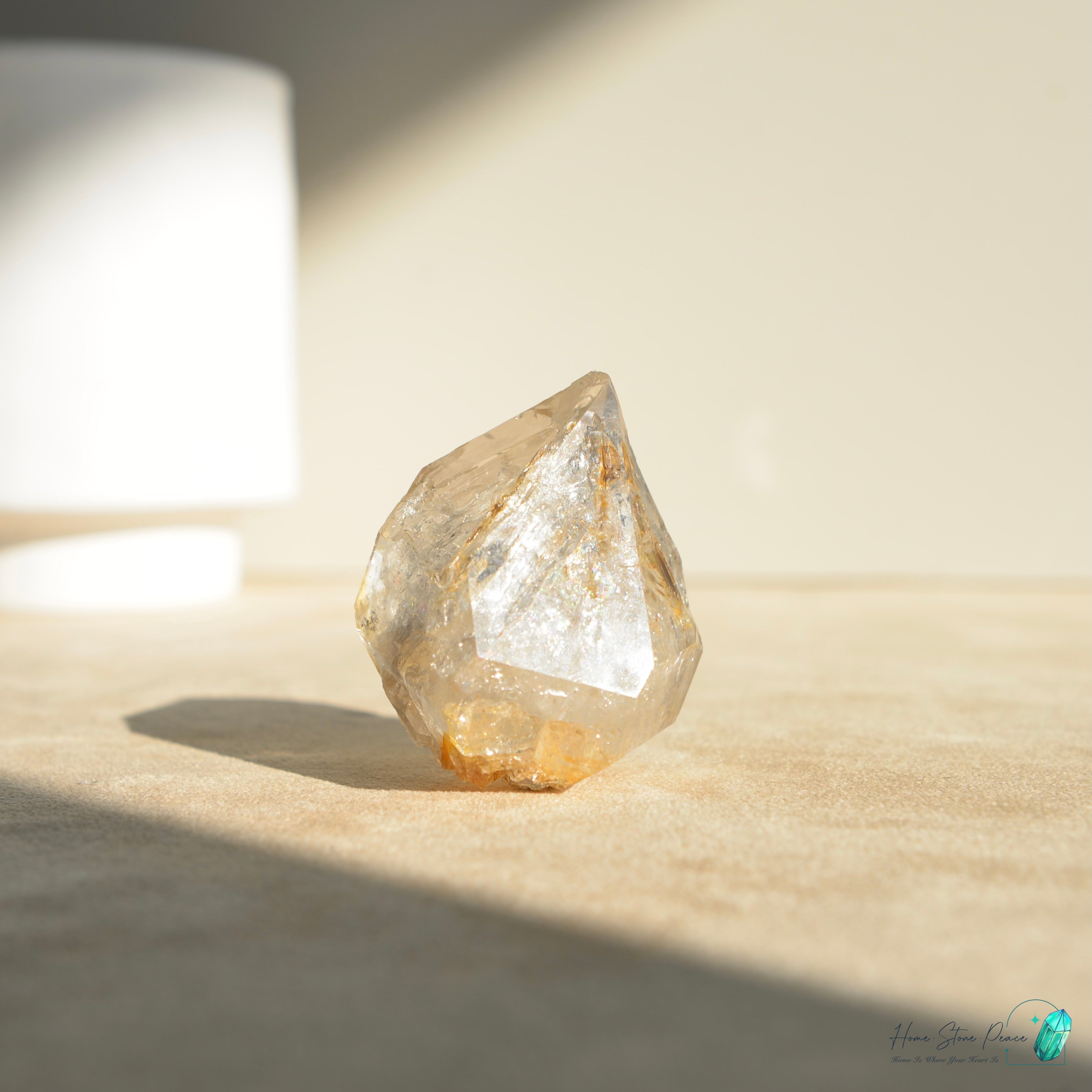 美國紐約黄金療癒者骸骨赫基蒙鑽石 New York Skeletal Herkimer Diamond with Golden Healer