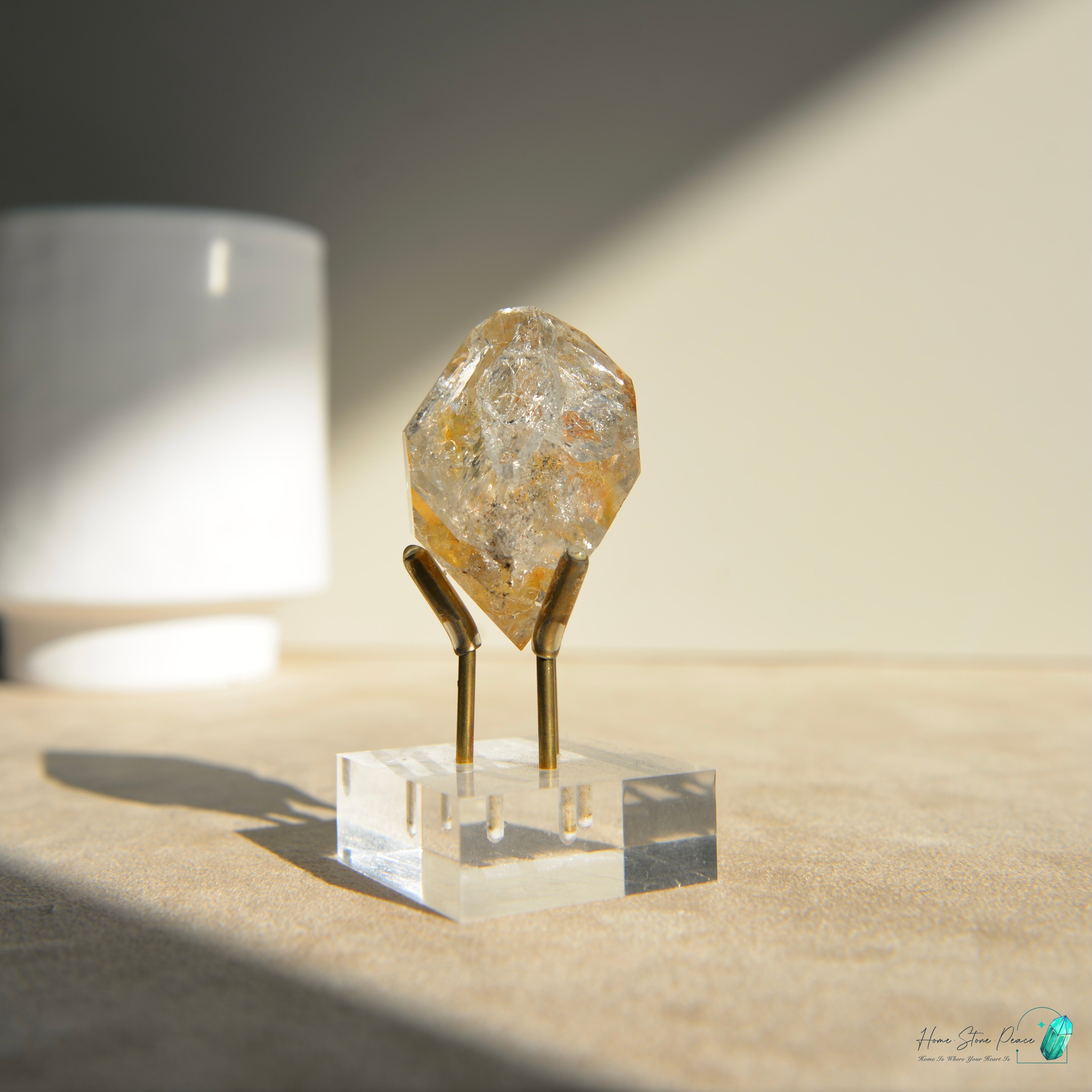 美國紐約黑金赫基蒙鑽石 New York Herkimer Diamond with Golden Healer & Hydrocarbon