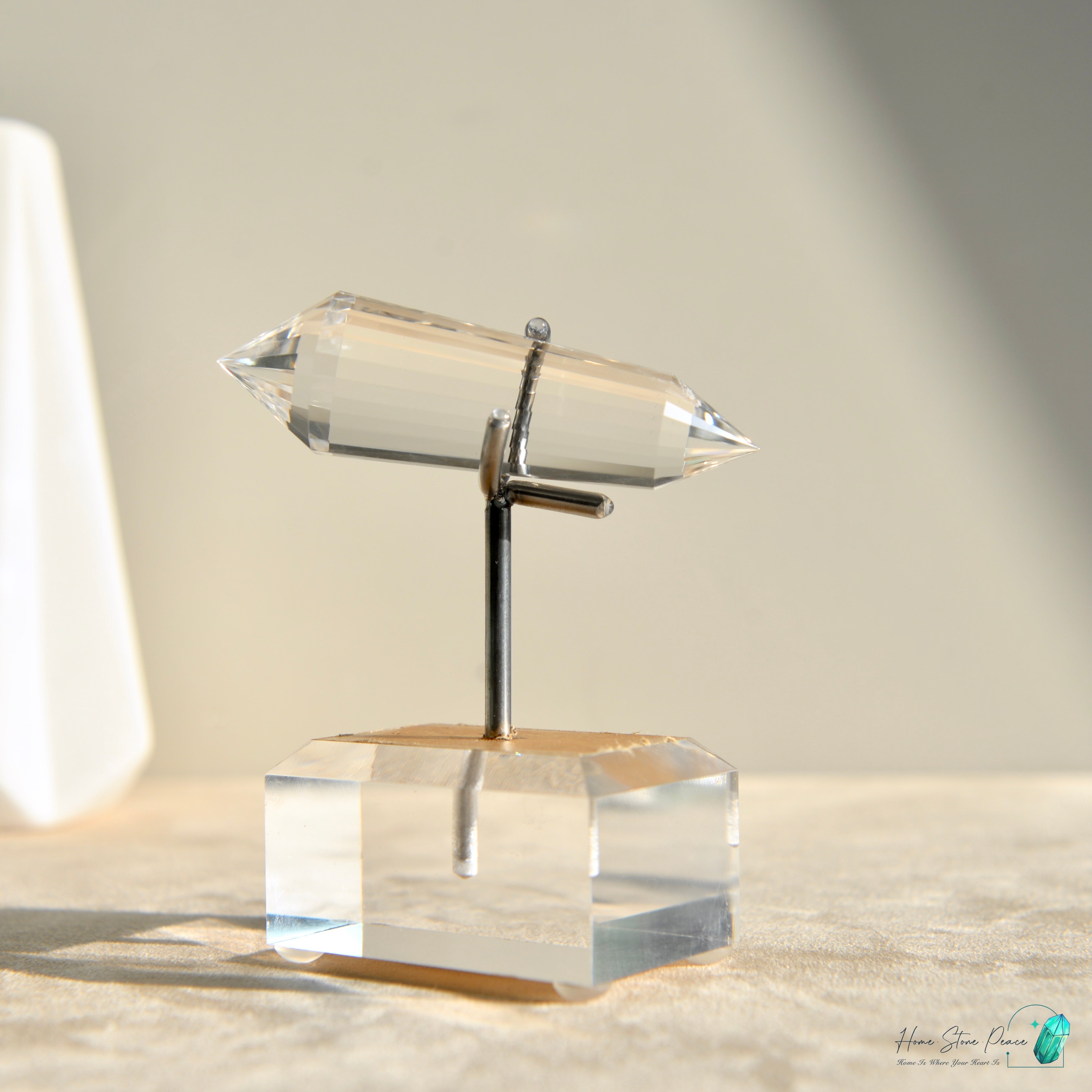 純手工沃格爾白水晶 (24面) Handcrafted Clear Quartz Vogel Cut (24 sides)