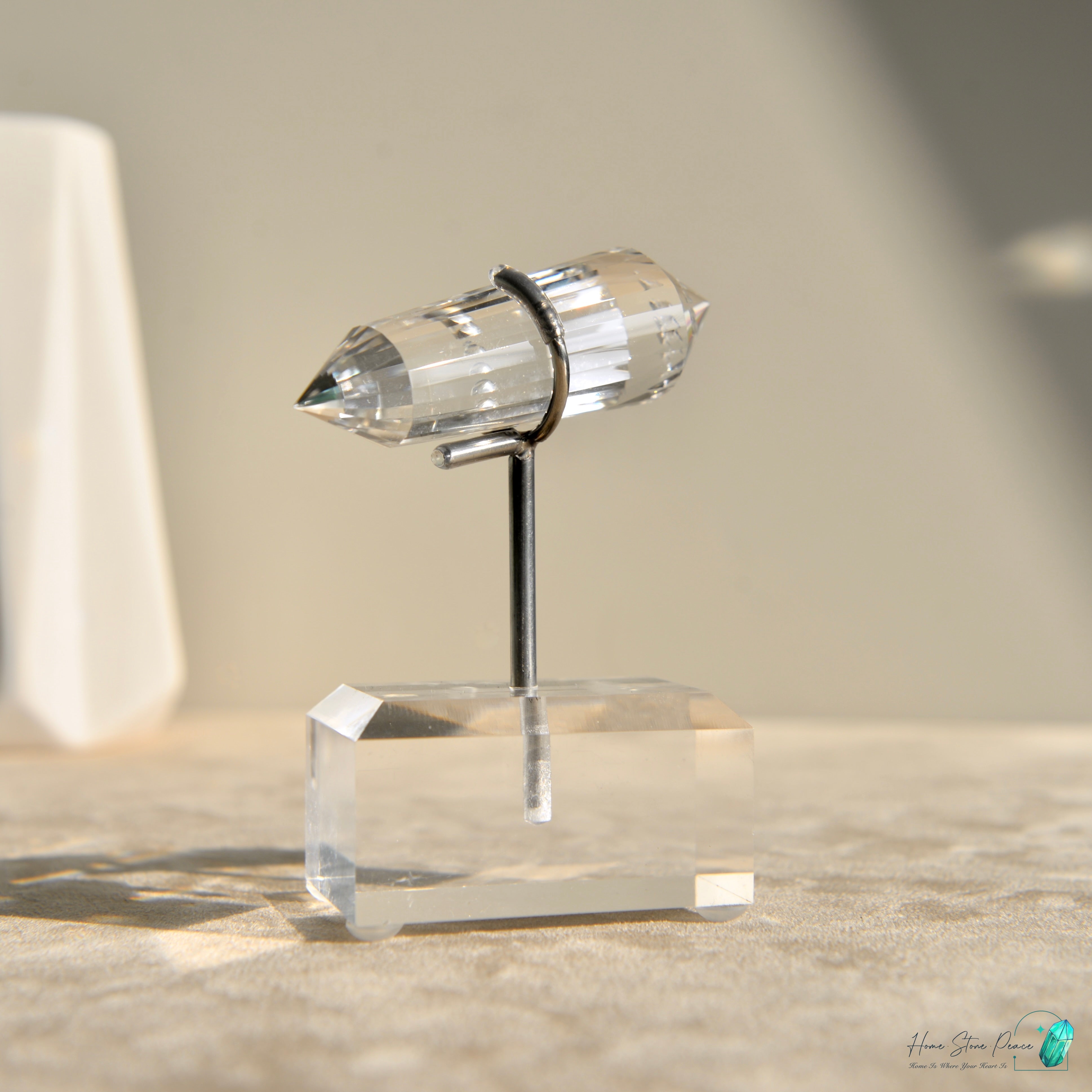 純手工沃格爾白水晶 (24面) Handcrafted Clear Quartz Vogel Cut (24 sides)