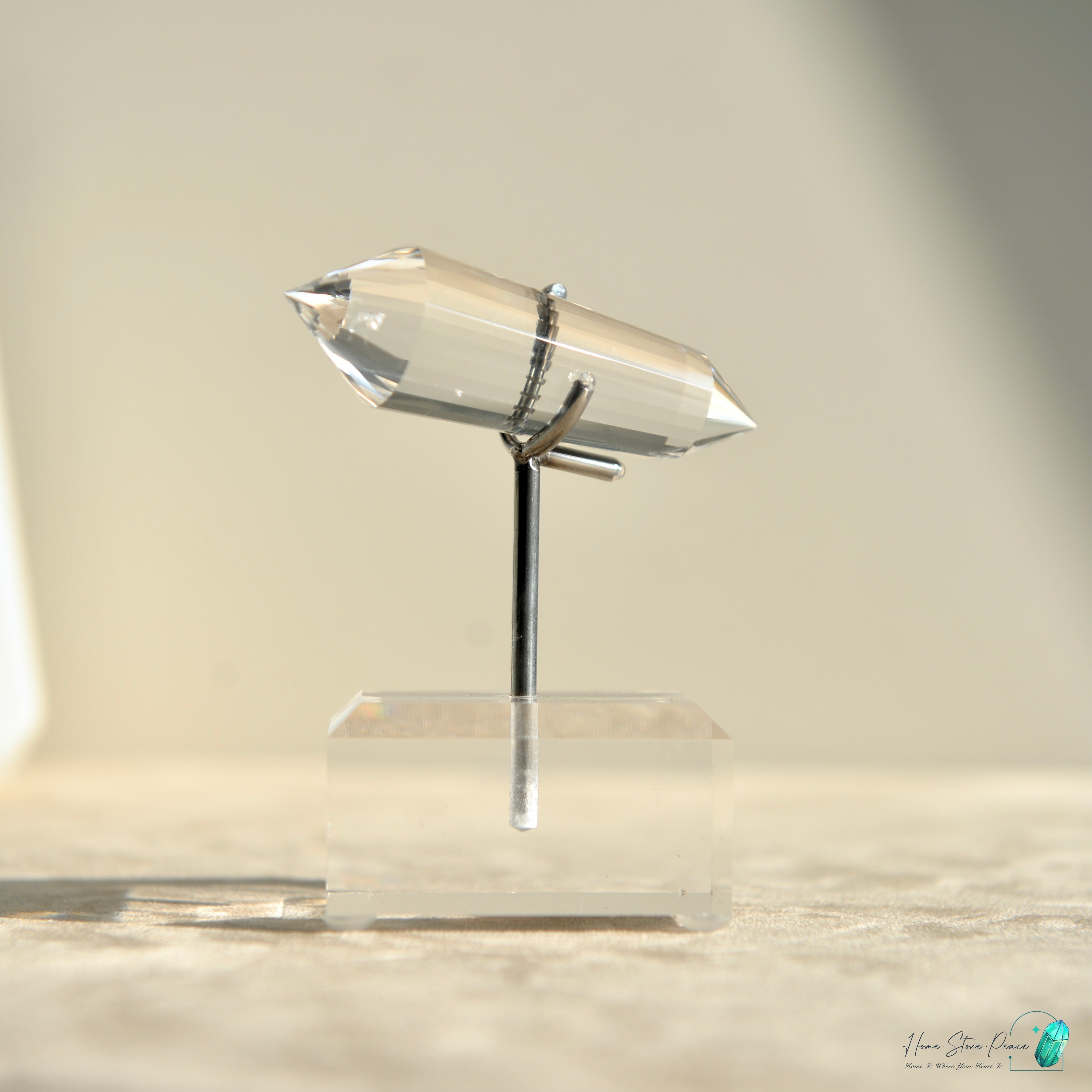 純手工沃格爾白水晶 (24面) Handcrafted Clear Quartz Vogel Cut (24 sides)