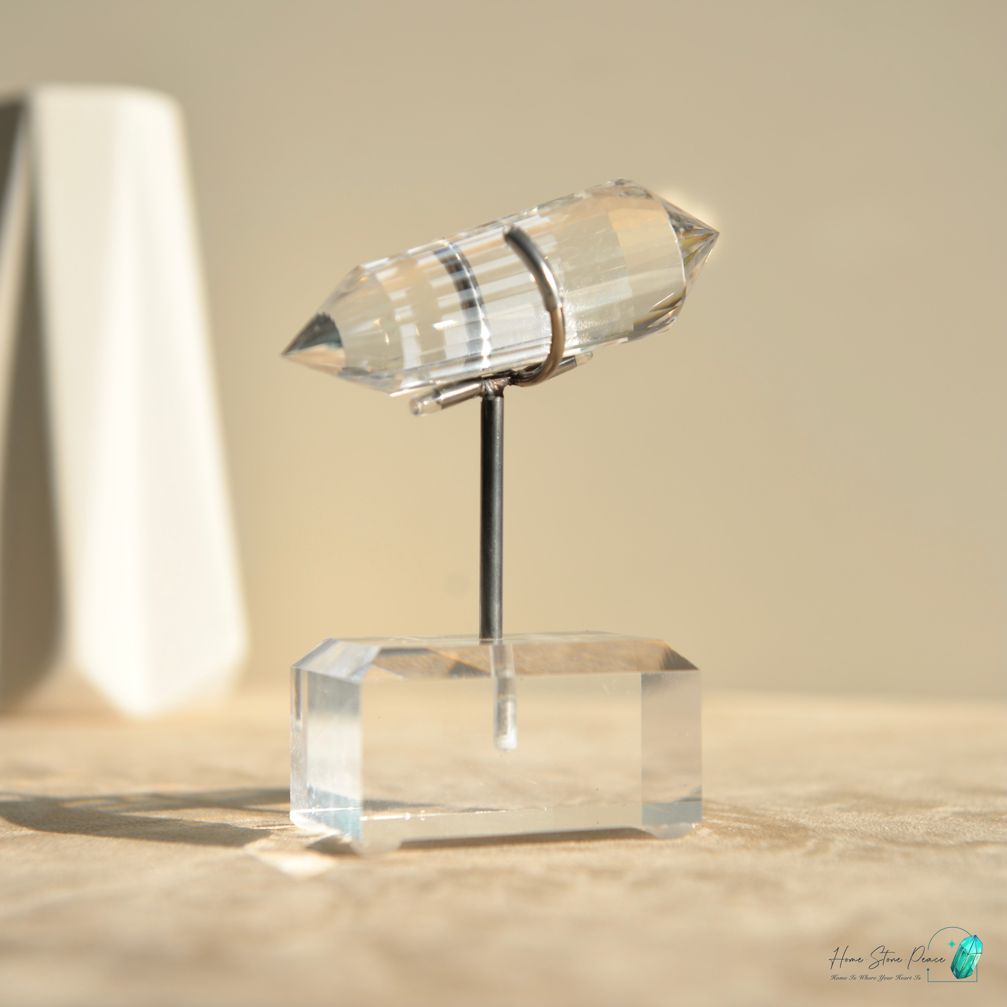 純手工沃格爾白水晶 (24面) Handcrafted Clear Quartz Vogel Cut (24 sides)