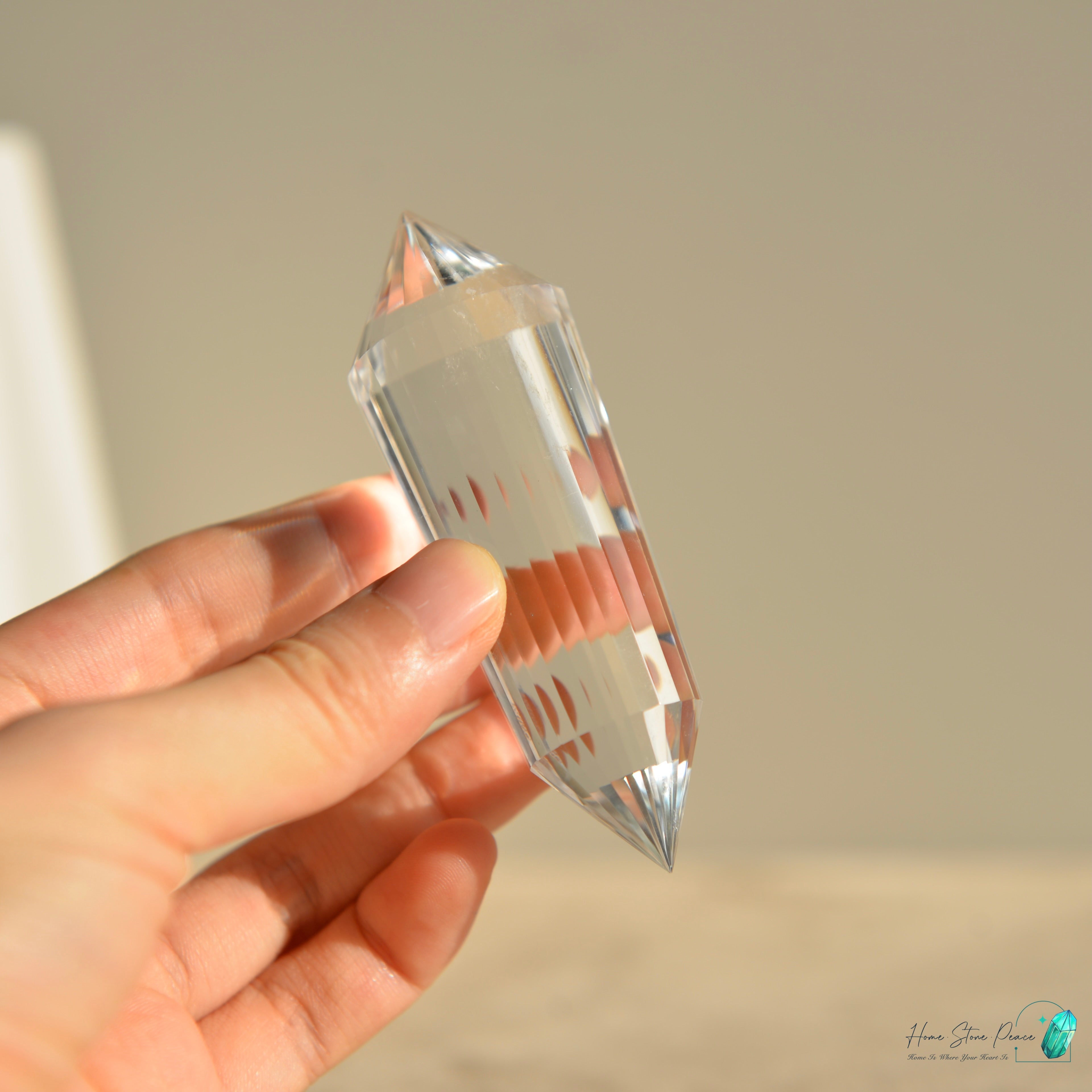 純手工沃格爾白水晶 (24面) Handcrafted Clear Quartz Vogel Cut (24 sides)