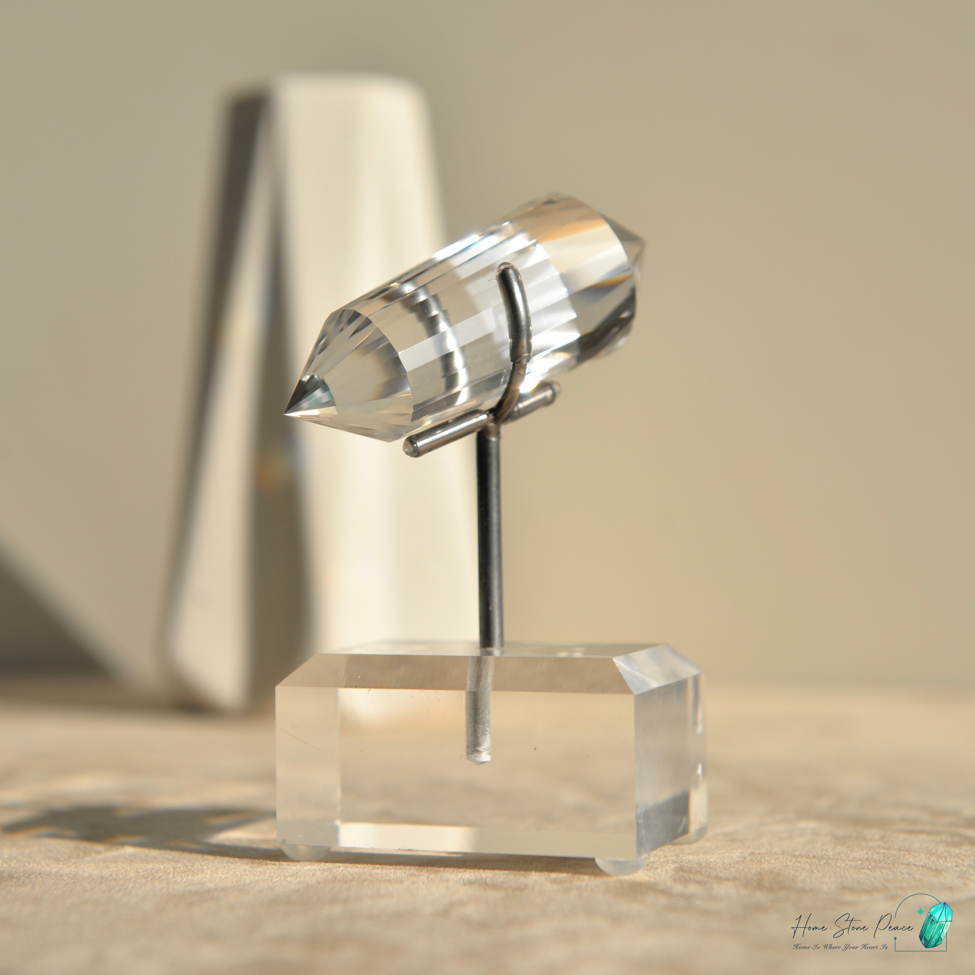 純手工沃格爾白水晶 (24面) Handcrafted Clear Quartz Vogel Cut (24 sides)