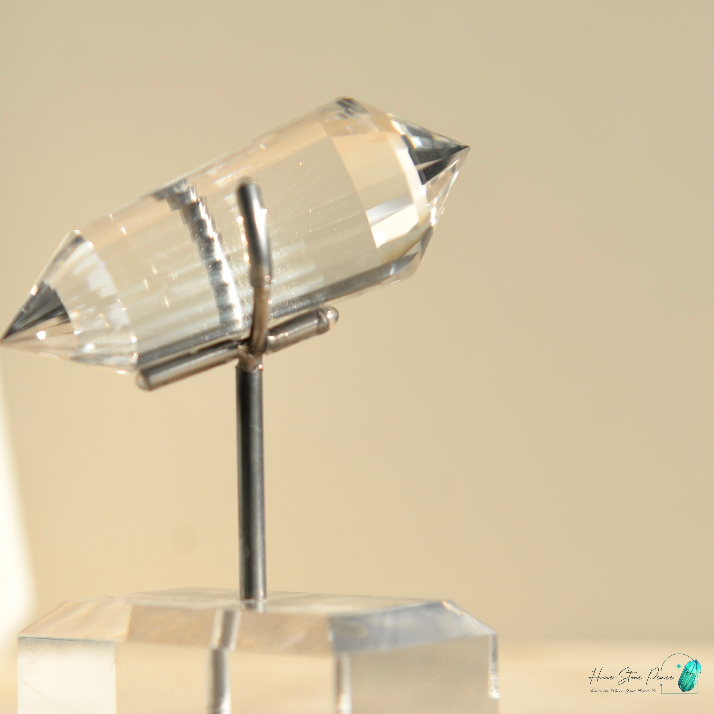 純手工沃格爾白水晶 (24面) Handcrafted Clear Quartz Vogel Cut (24 sides)